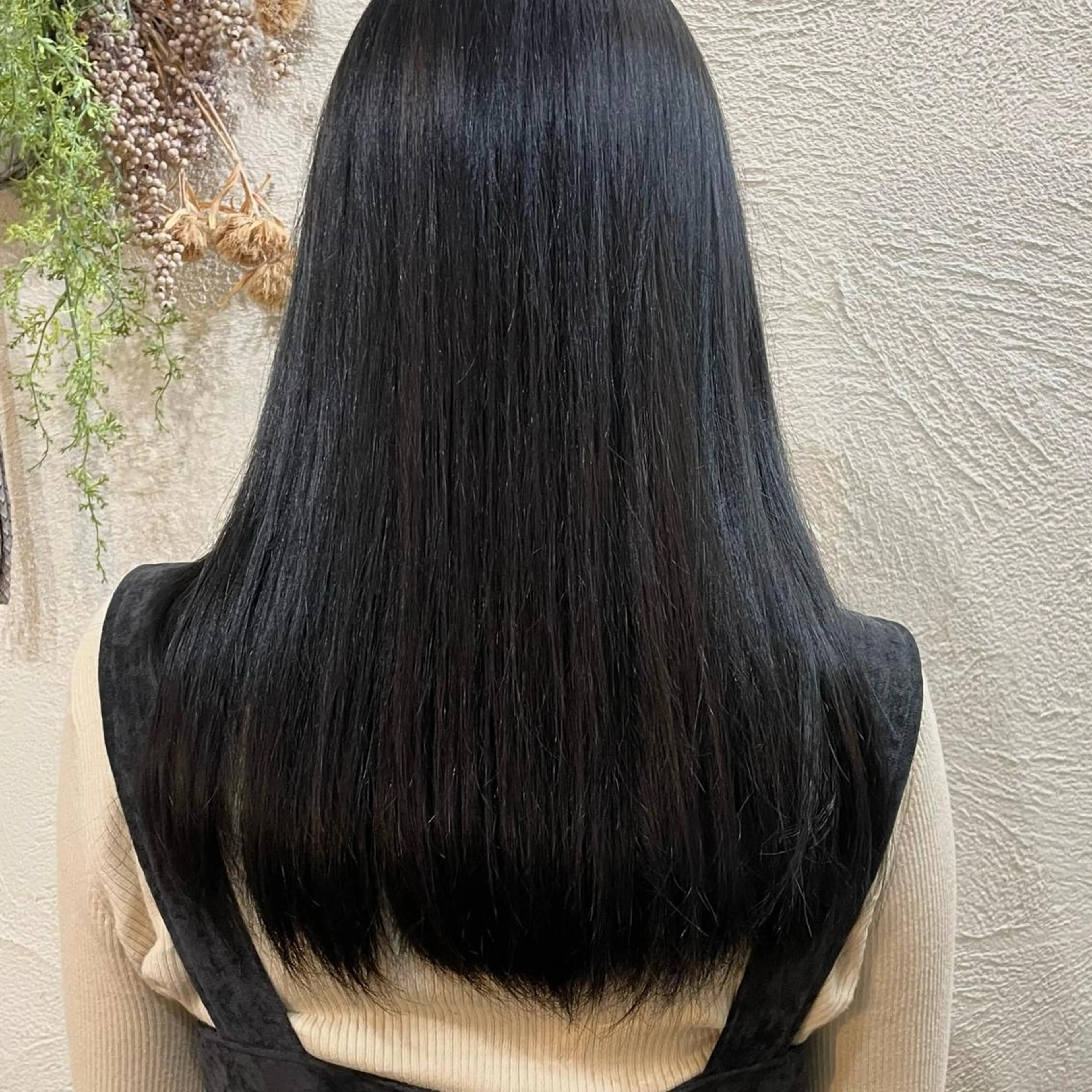 ロング カラー ブルーカラー ブルージュ hair room nico所属・箱守 さやかのヘアスタイル