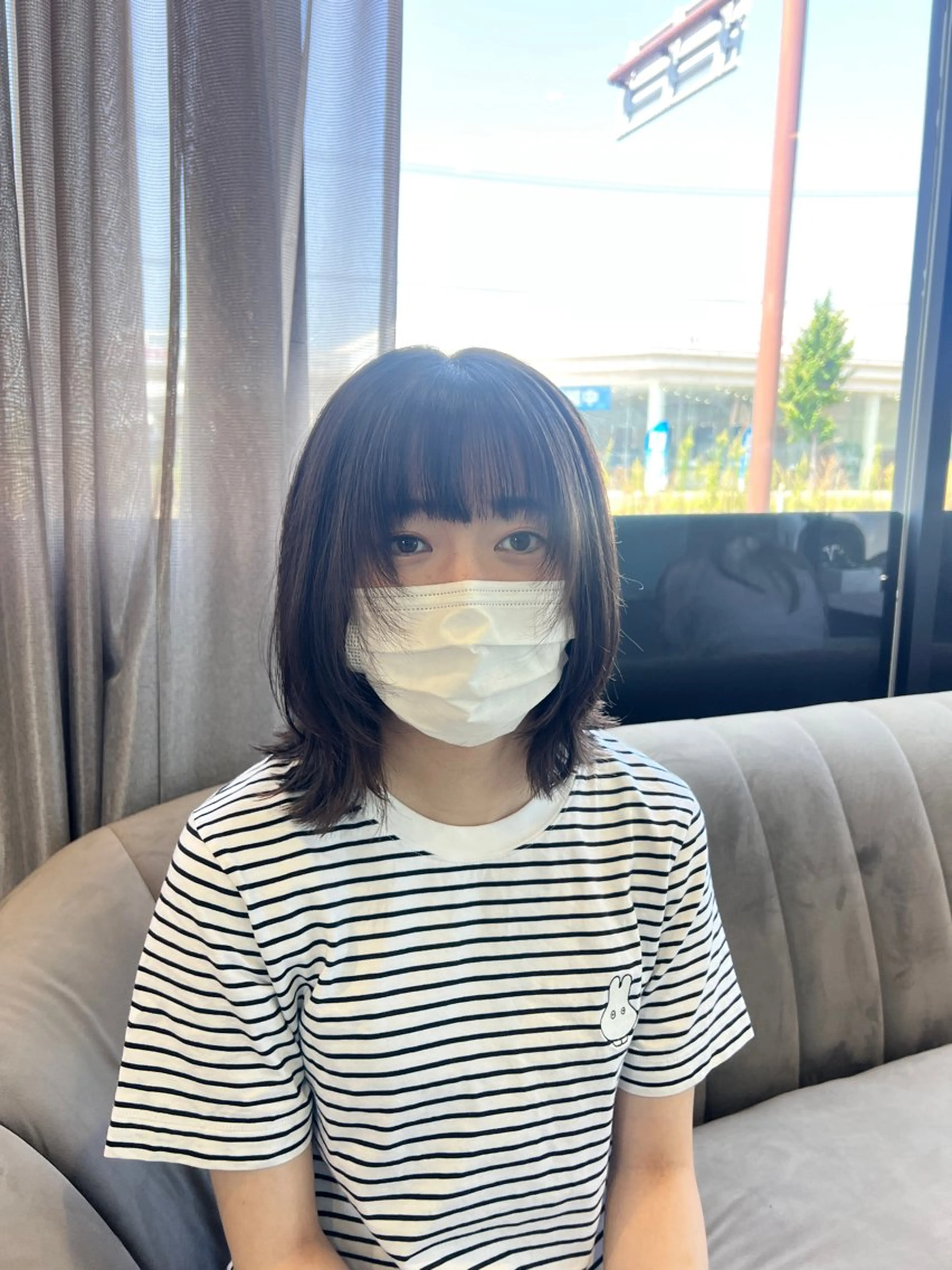 ミディアム 志田 ほん/ インナーカラーのヘアスタイル