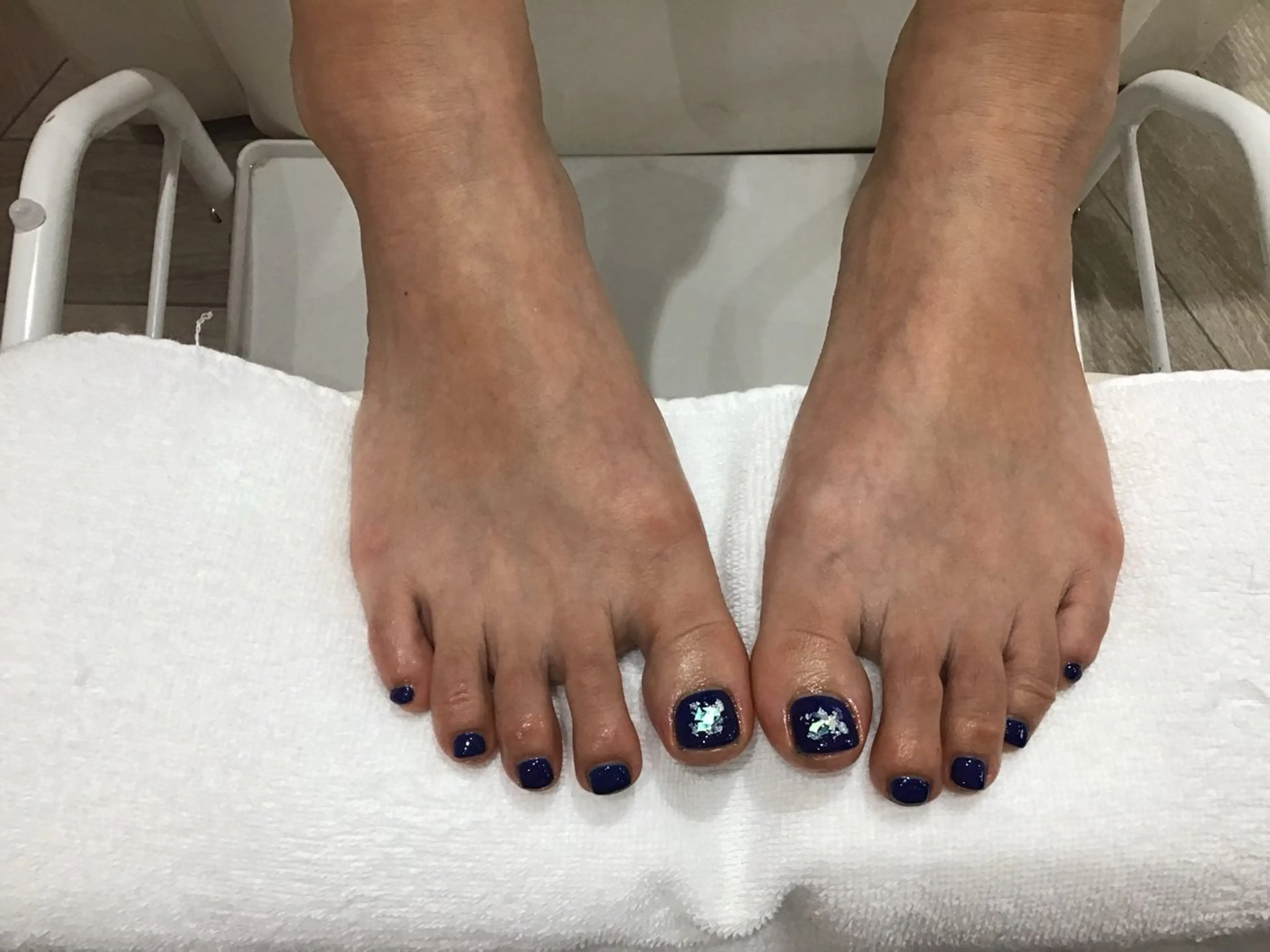 ネイル フットネイル Nest 蜂谷のネイルデザイン