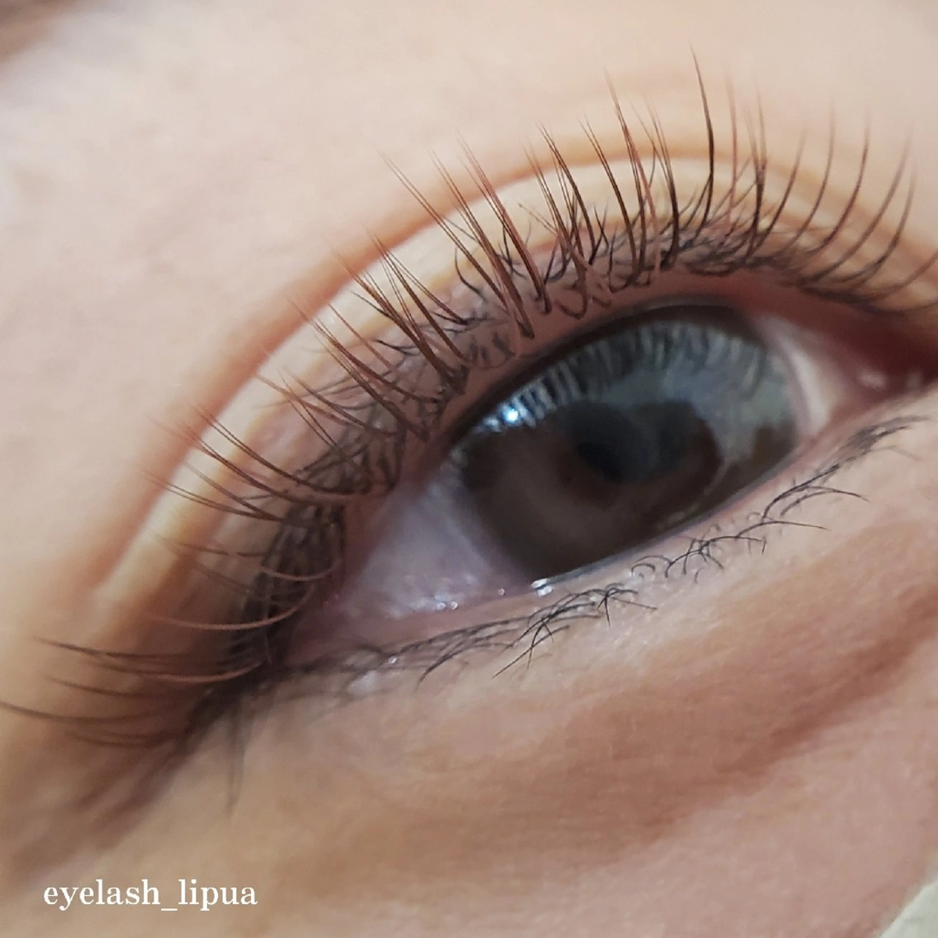 マツエク・マツパ カラーマツエク フラットラッシュ li'pua (リプア)のマツエク・マツパデザイン