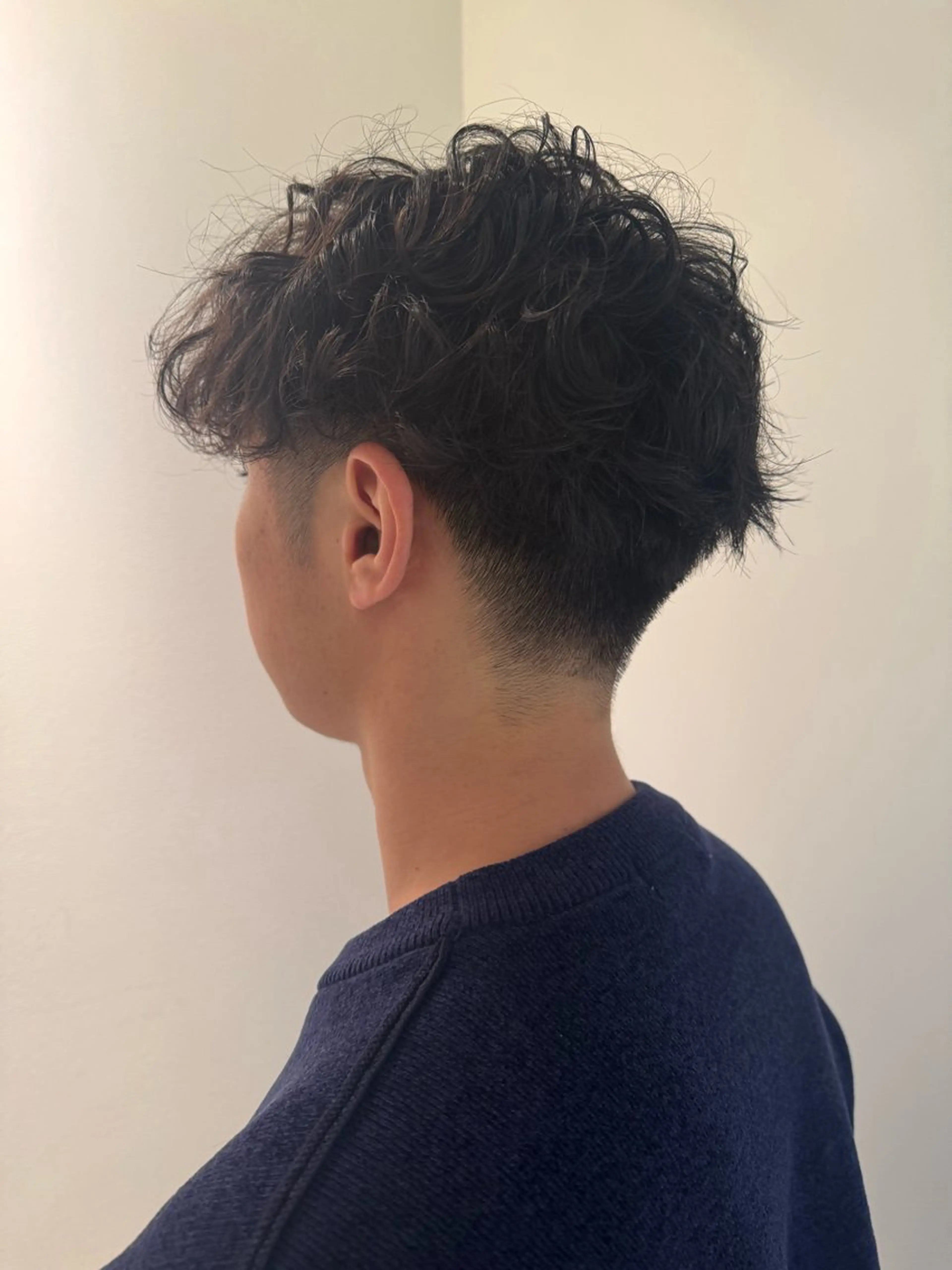 メンズ メンズパーマ 波巻きパーマ 【YOKE】　西田 乃那のヘアスタイル