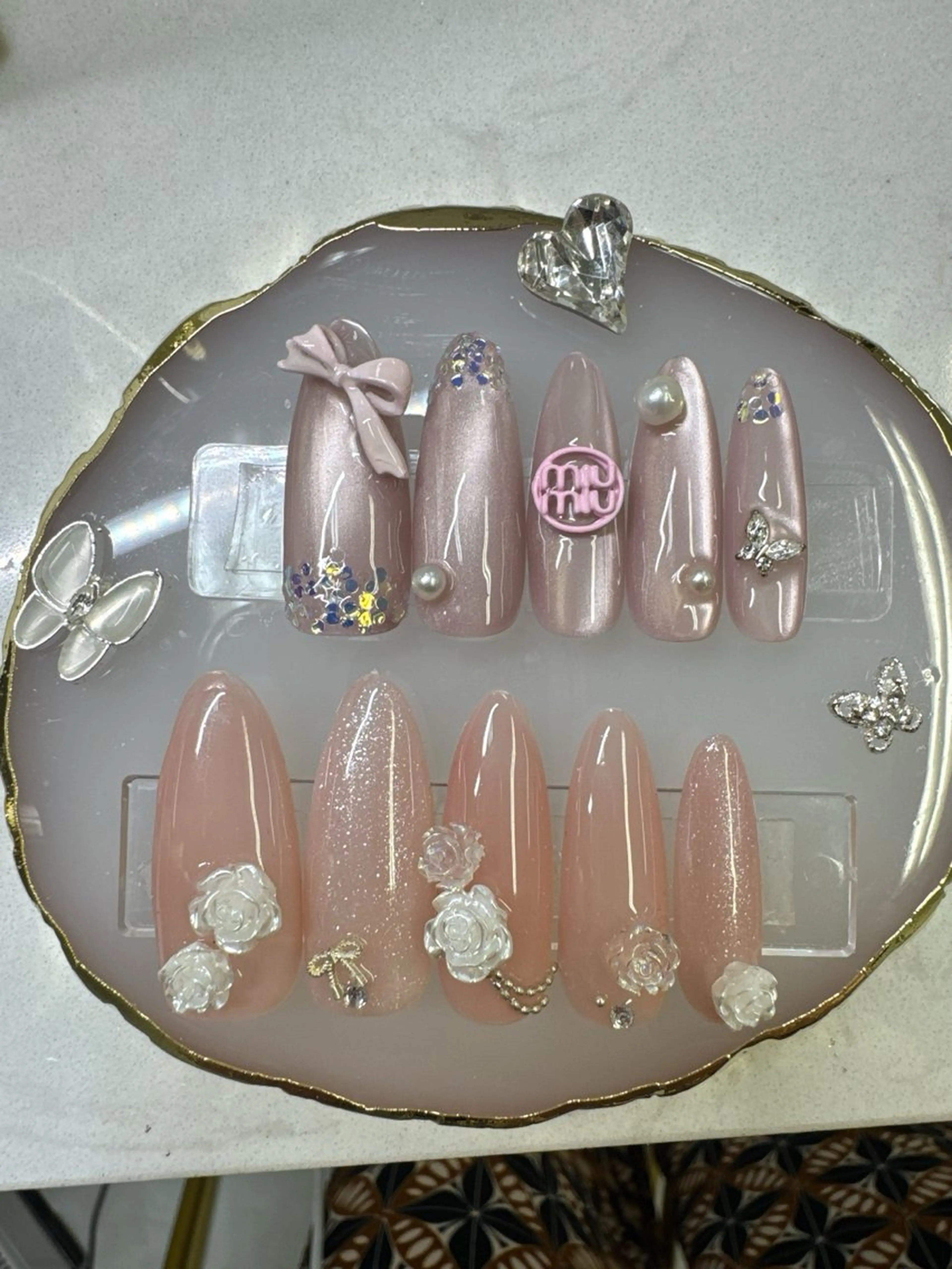 ネイル アートネイル フットネイル フレンチネイル ジェルネイル ガラスフレンチ クイーンズネイル銀座所属・Queeens nailのネイルデザイン