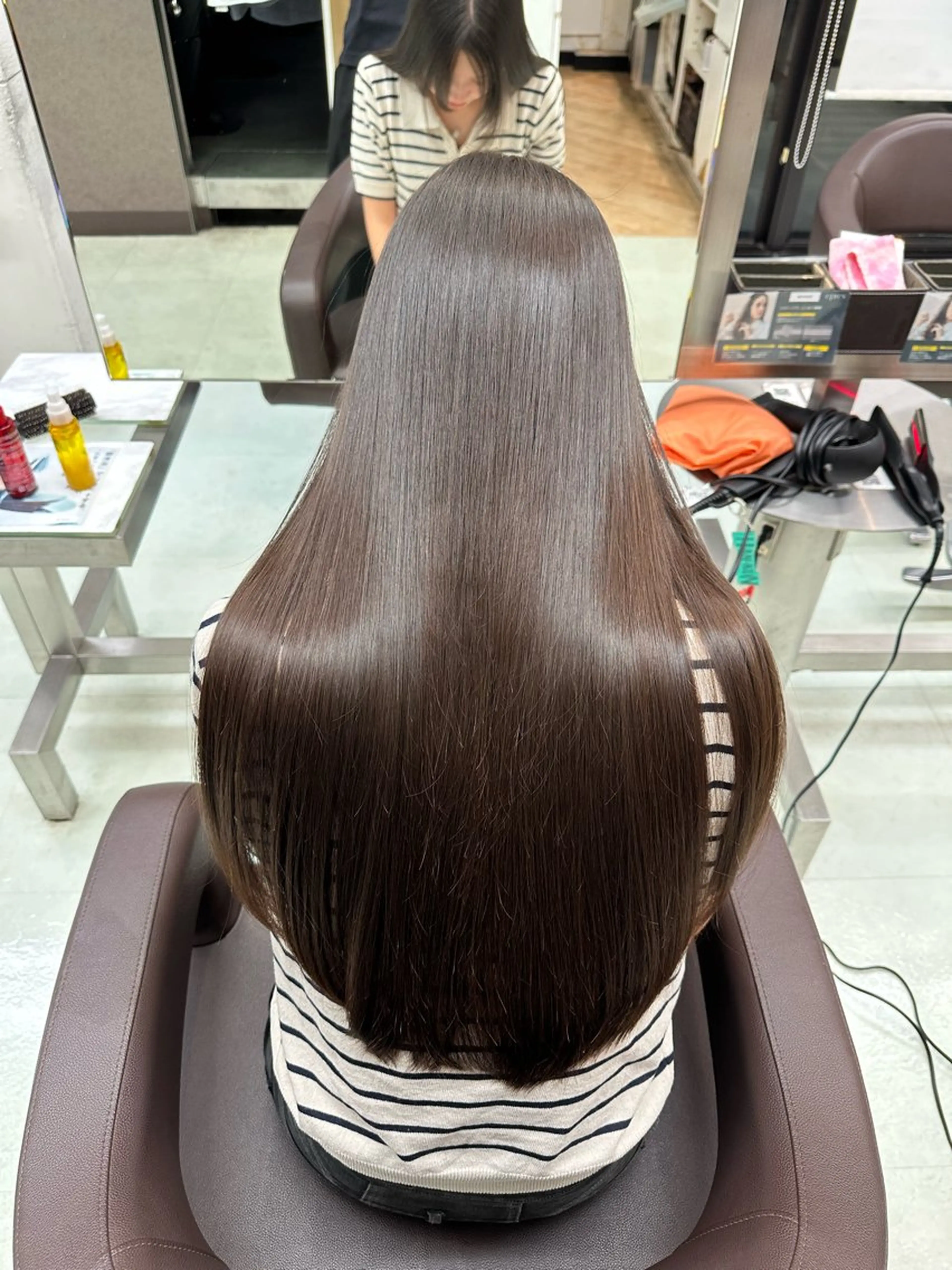 ミディアム トリートメント 濵本 紗希のヘアスタイル