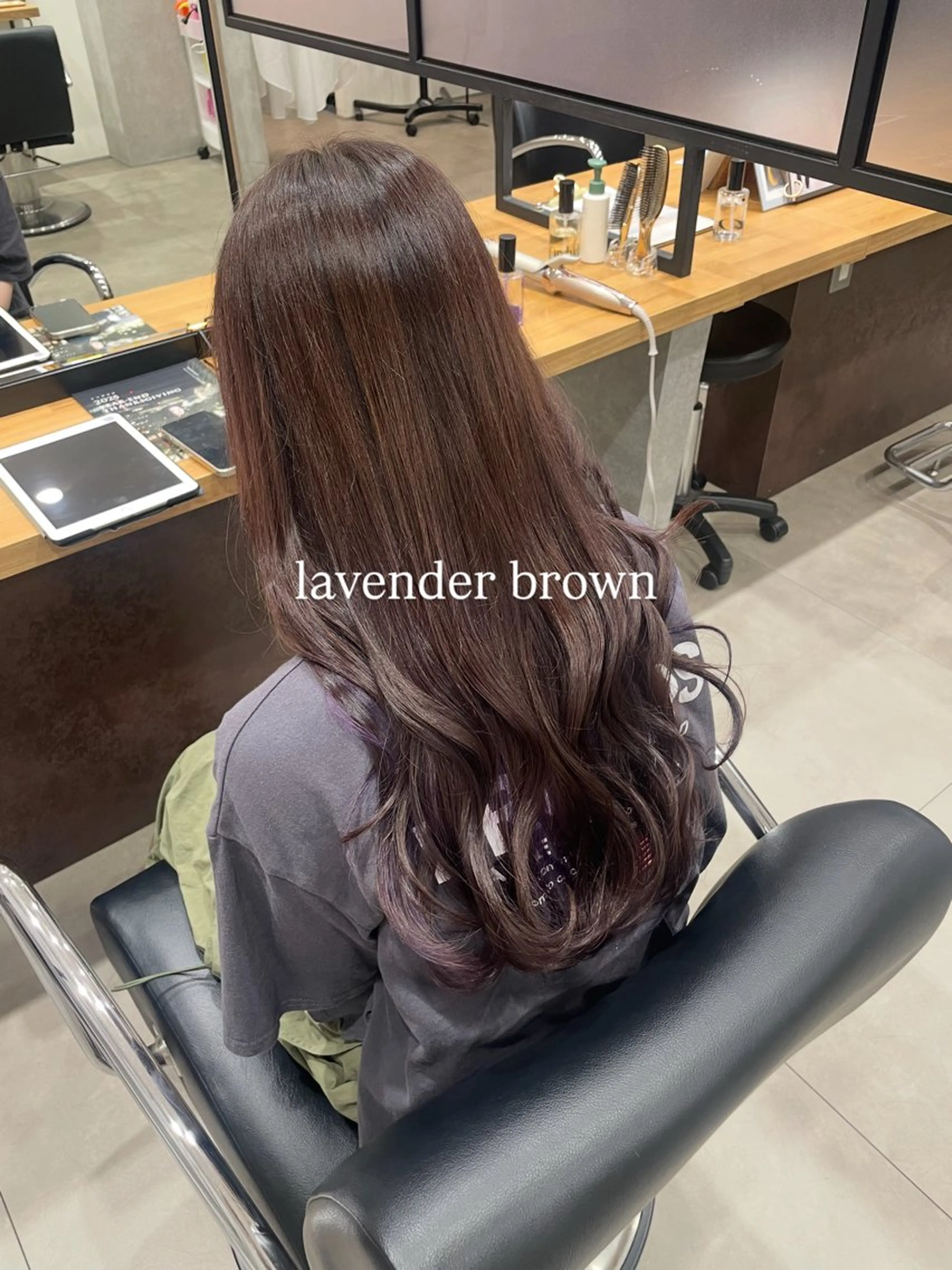 ロング カラー ブラウンカラー ラベンダーカラー カット ヘアカラー 佐藤 由依/透明感カラーのヘアスタイル