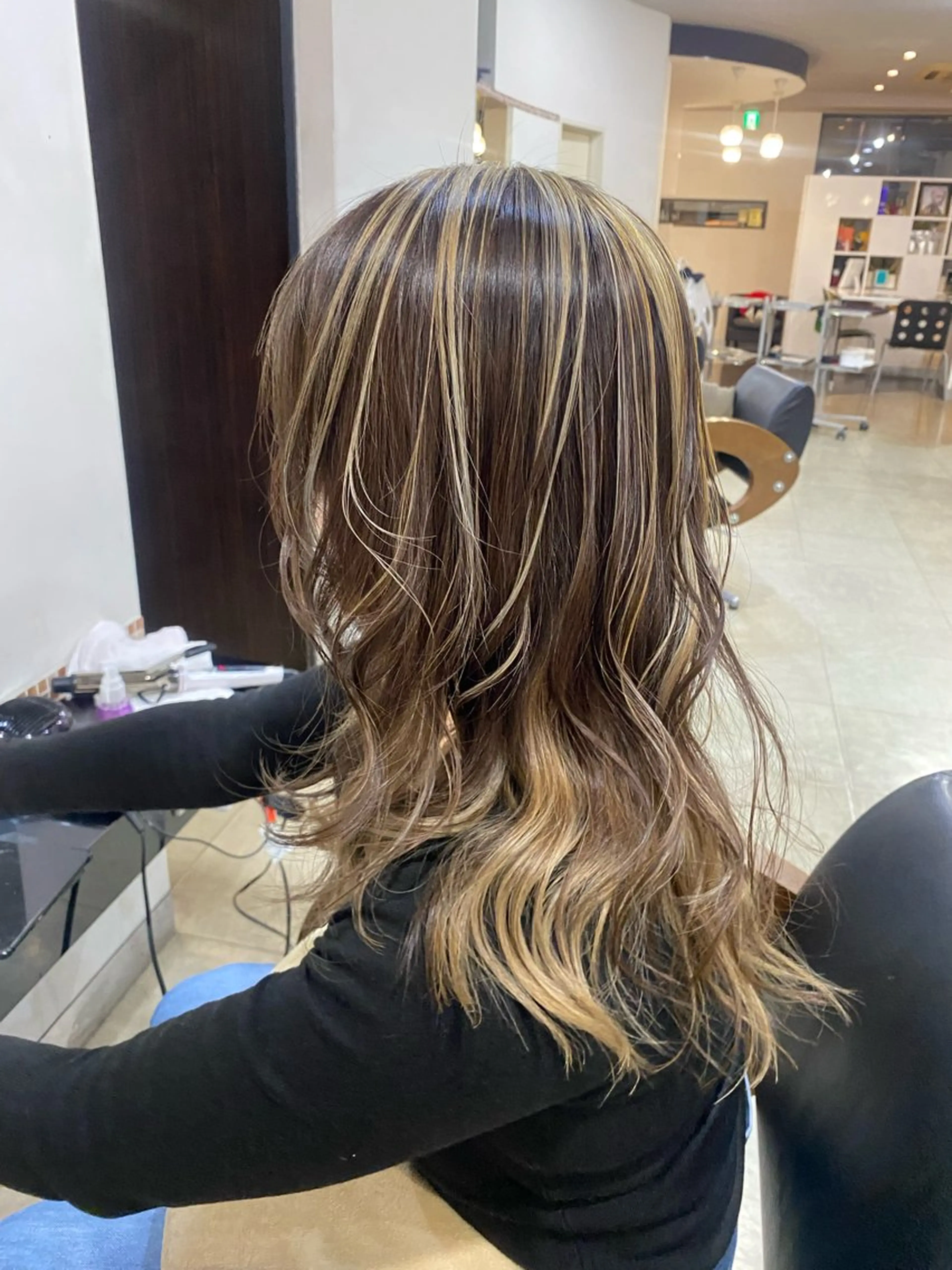 ロング カラー ヘアアレンジ バレイヤージュ レイヤーカット DISCOHAIRsanc（ルジャルダン町田）所属・烏山 達也のヘアスタイル