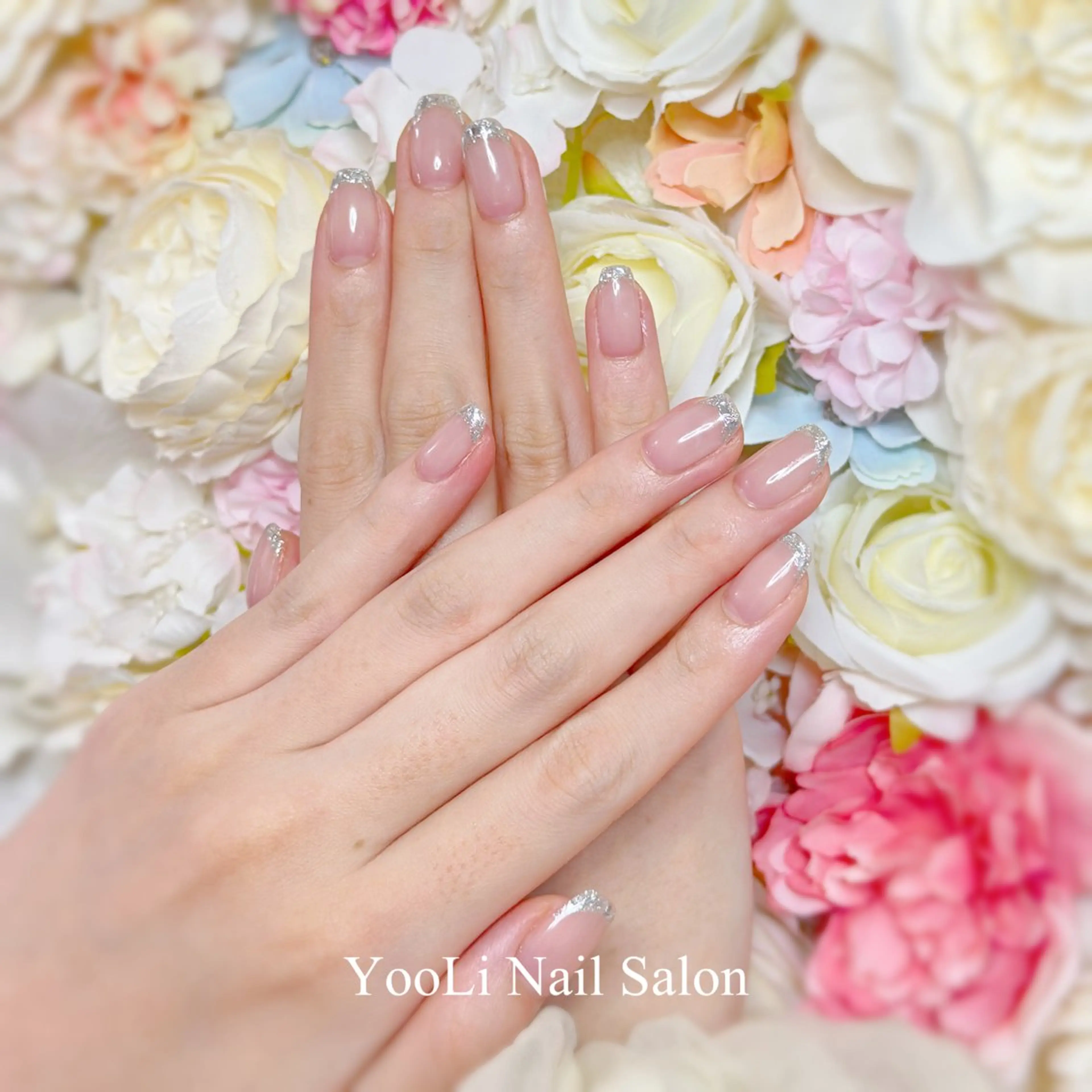 ネイル オーロラネイル チークネイル フレンチネイル ガラスフレンチ グラデーション 🎀 あやのネイルデザイン