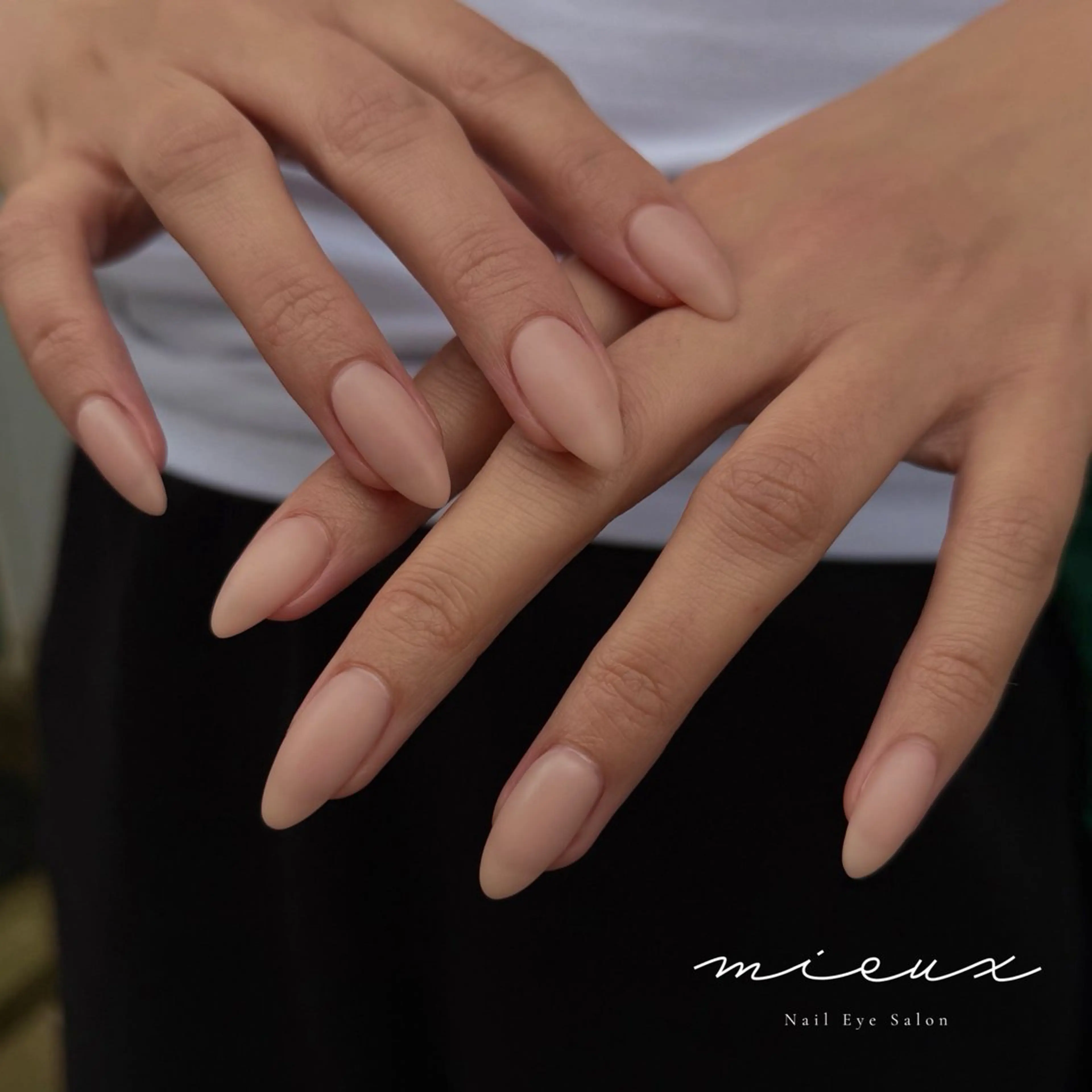 ネイル mieux narumiのネイルデザイン