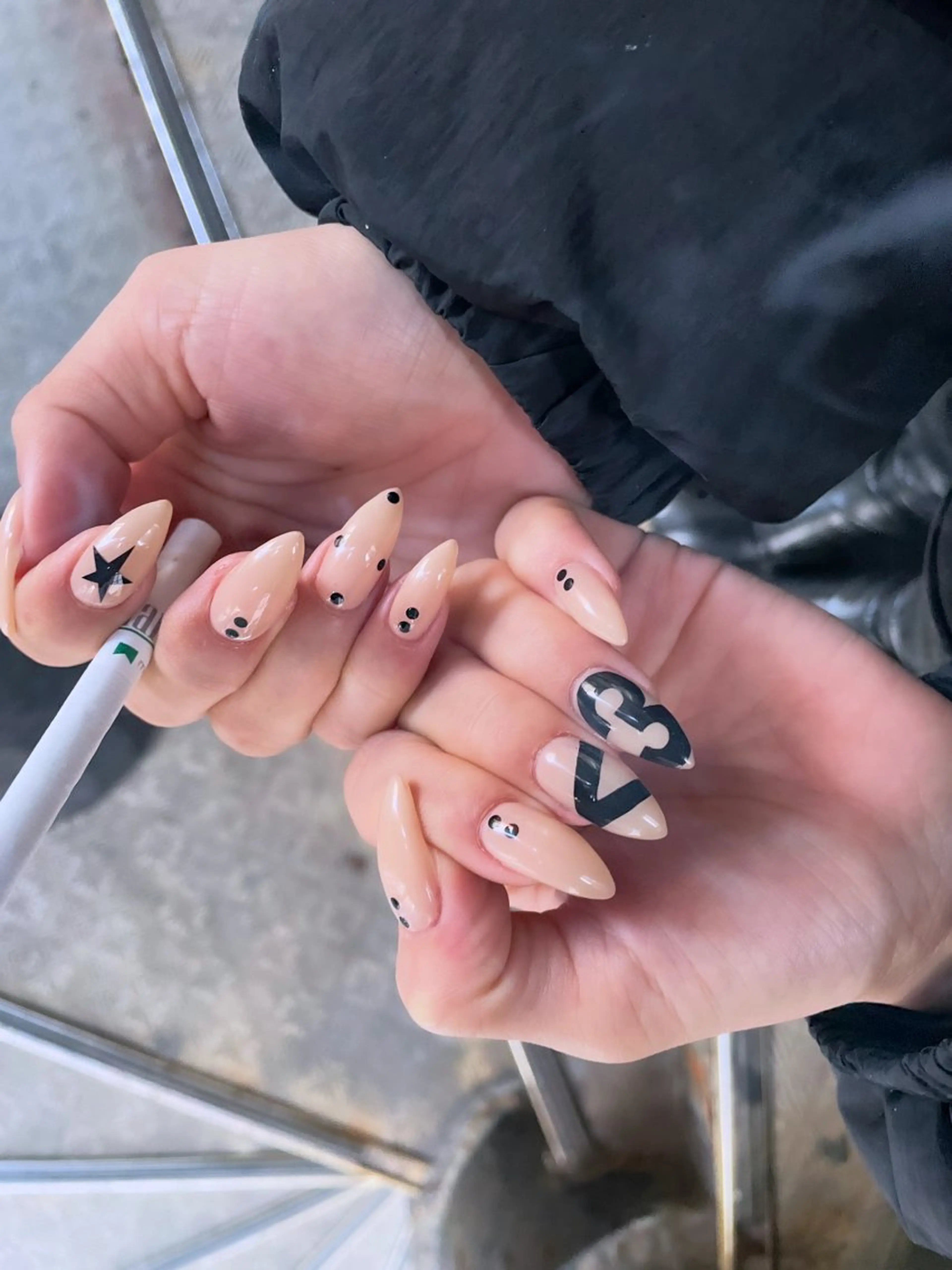 ネイル ハンドネイル ALPHA. KUREAのネイルデザイン