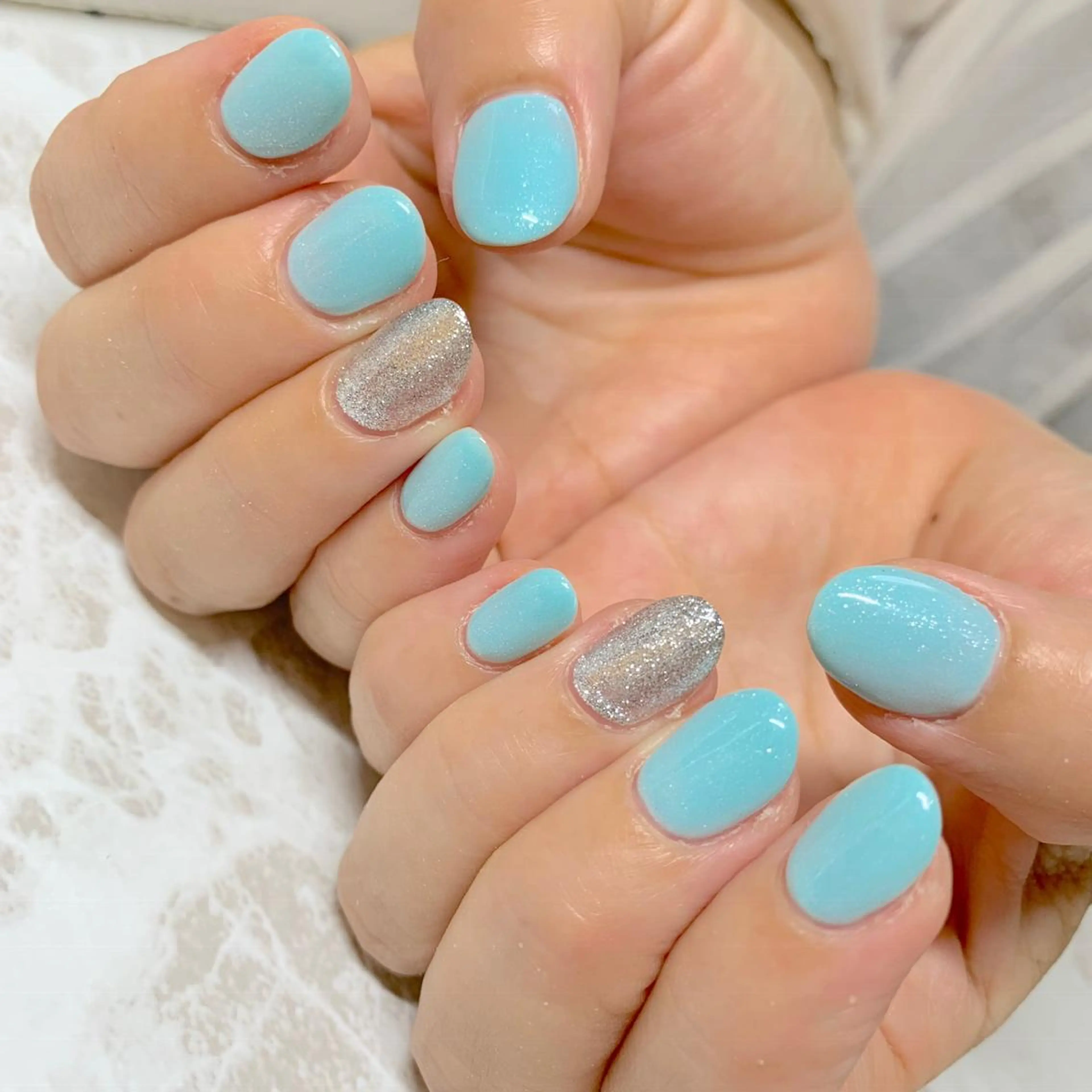 ネイル ラメ(グリッター) シルバー ハンドネイル フットネイル ハンドケア LULU LIMAのネイルデザイン