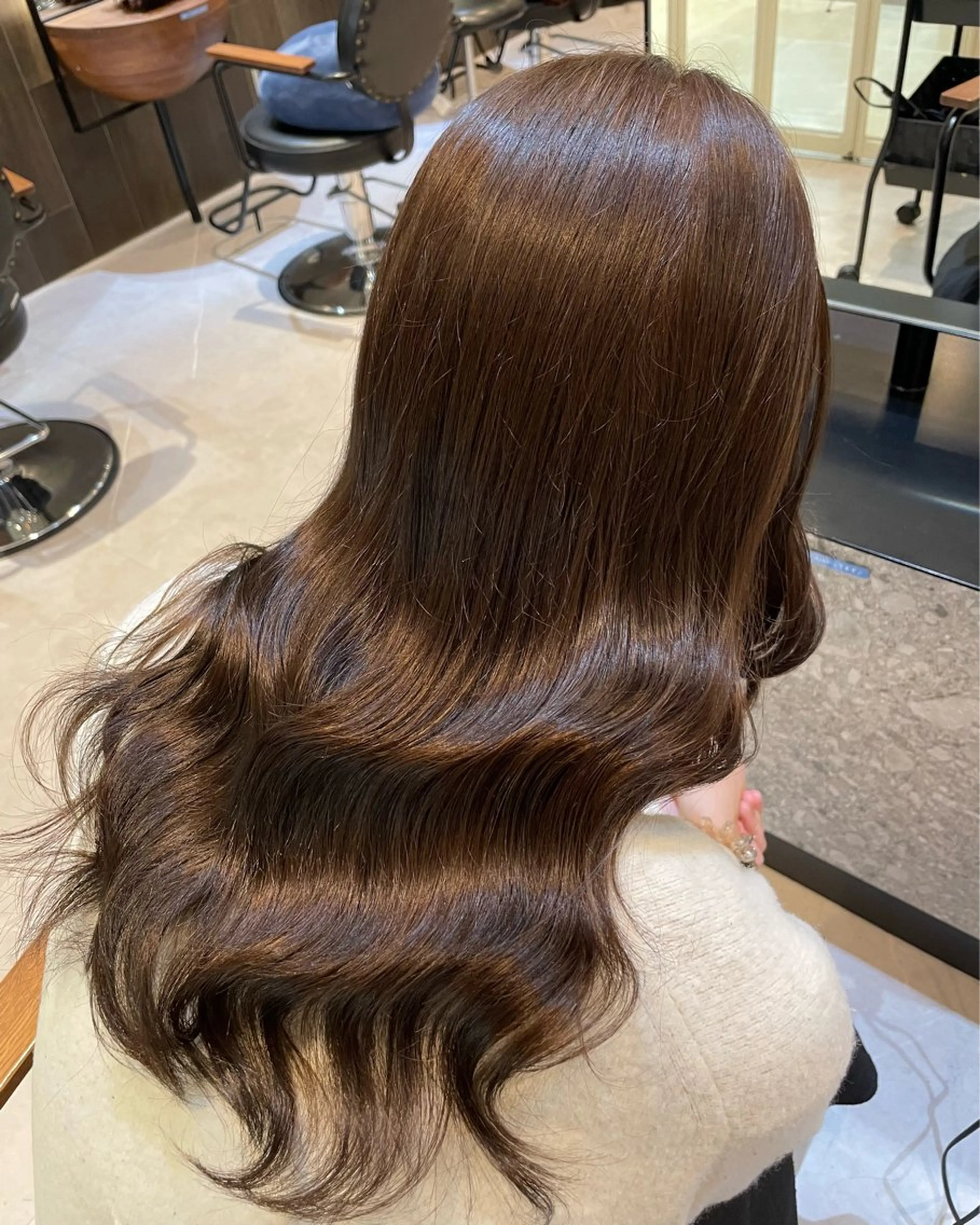 ワンカラー＋トリートメント＋毛先カット💇‍♀️【Aujuaオイル付🎁✨️】の写真