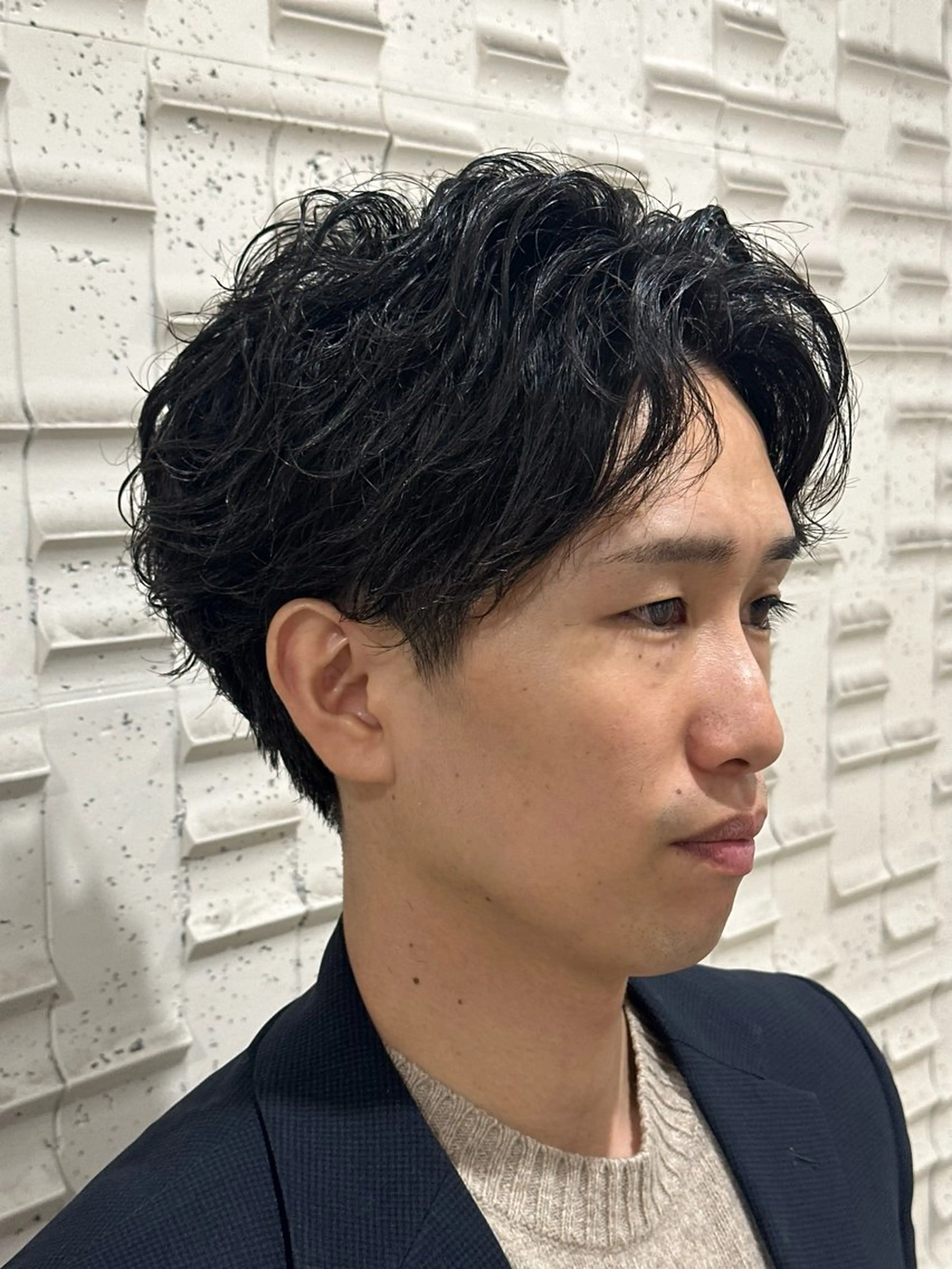 ショート パーマ メンズ ブロー東京　神田店所属・TAKUMI/神田/ ビジネス/フェードのヘアスタイル