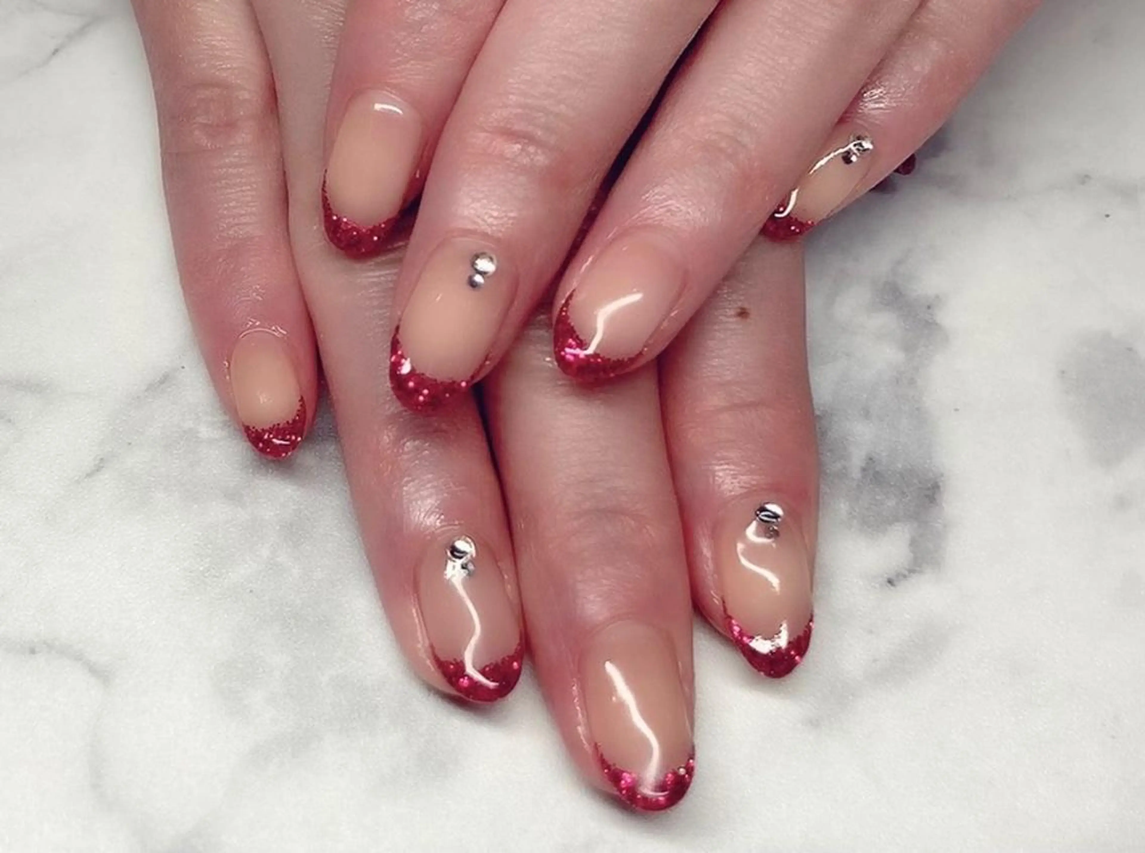 ネイル フレンチネイル ジェルネイル ガラスフレンチ キラキラネイル ラメ(グリッター) Nail&eye Belire 新宿のネイルデザイン