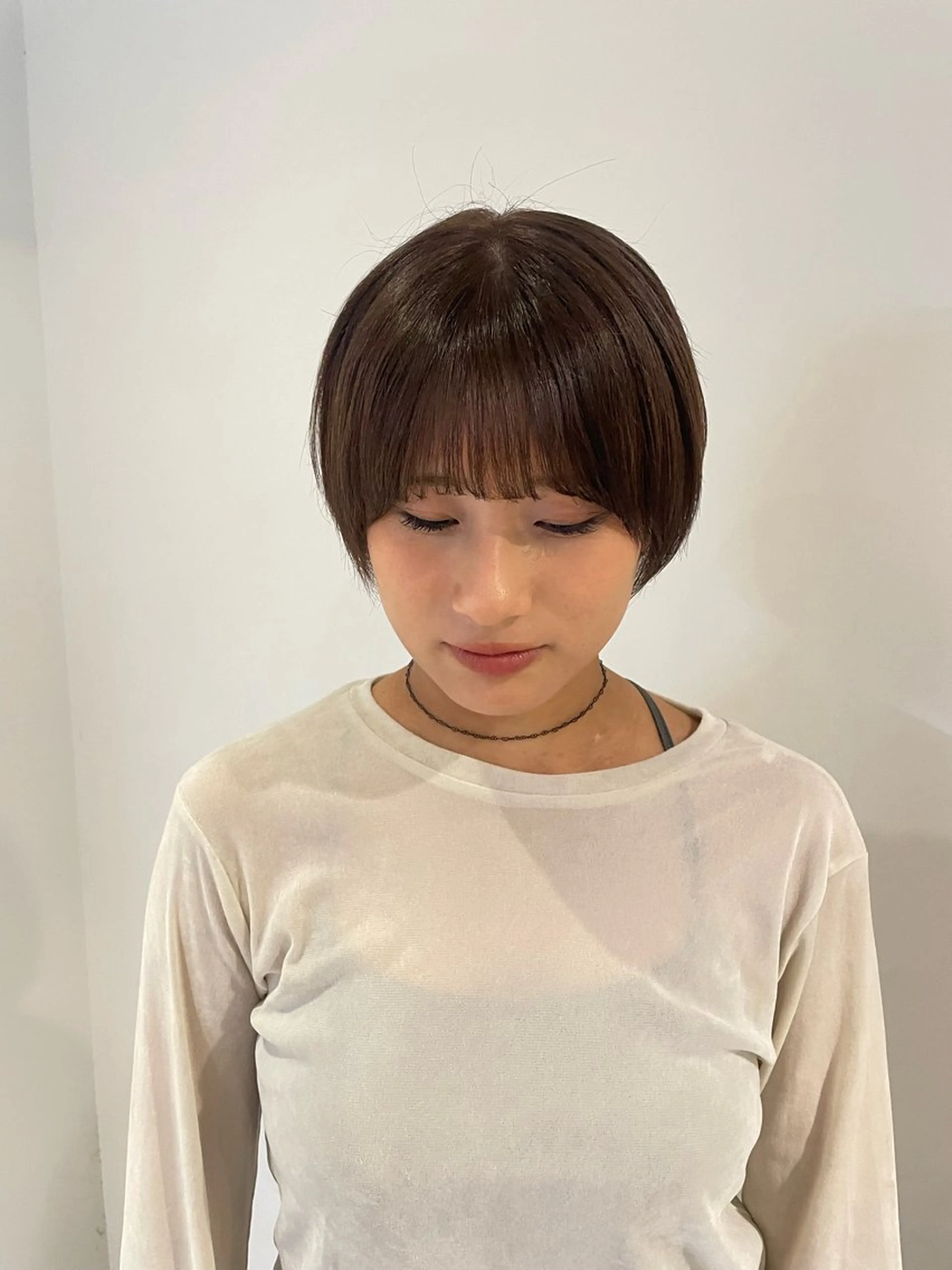 ショート カラー 岡田 そなのヘアスタイル