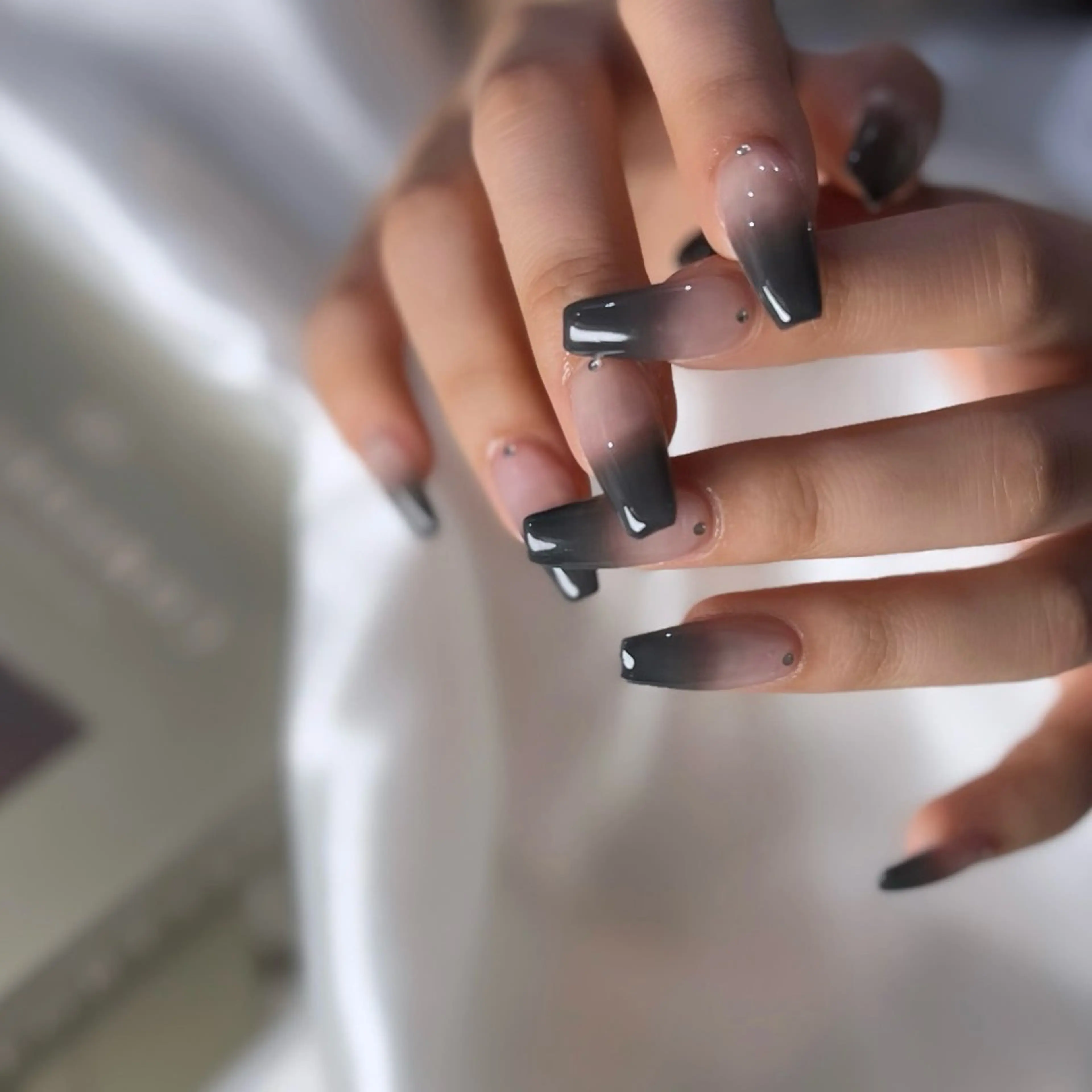 ネイル Gemini. 【ジェミニ】のネイルデザイン