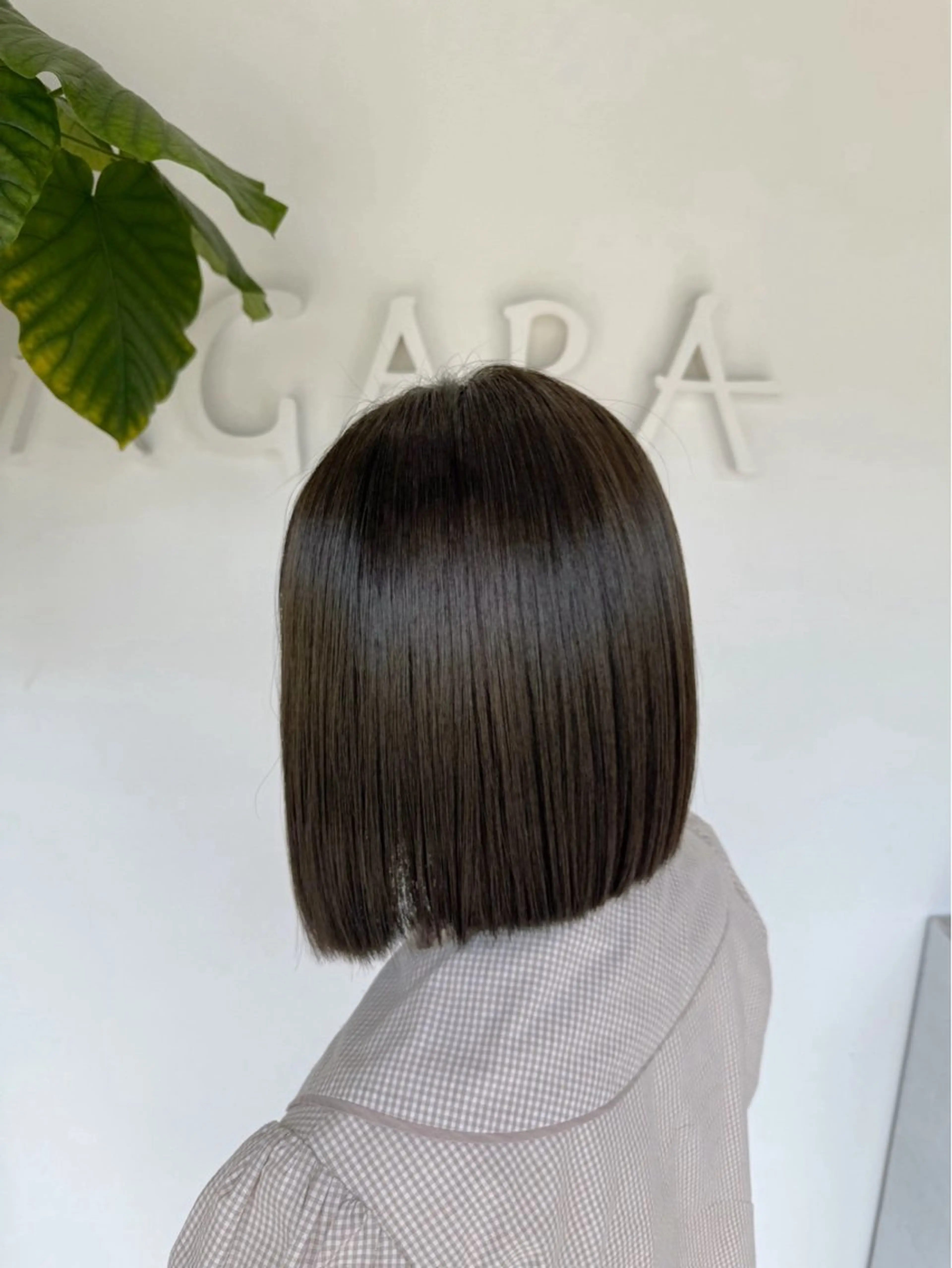 ショート HONOKA /透明感カラーのヘアスタイル