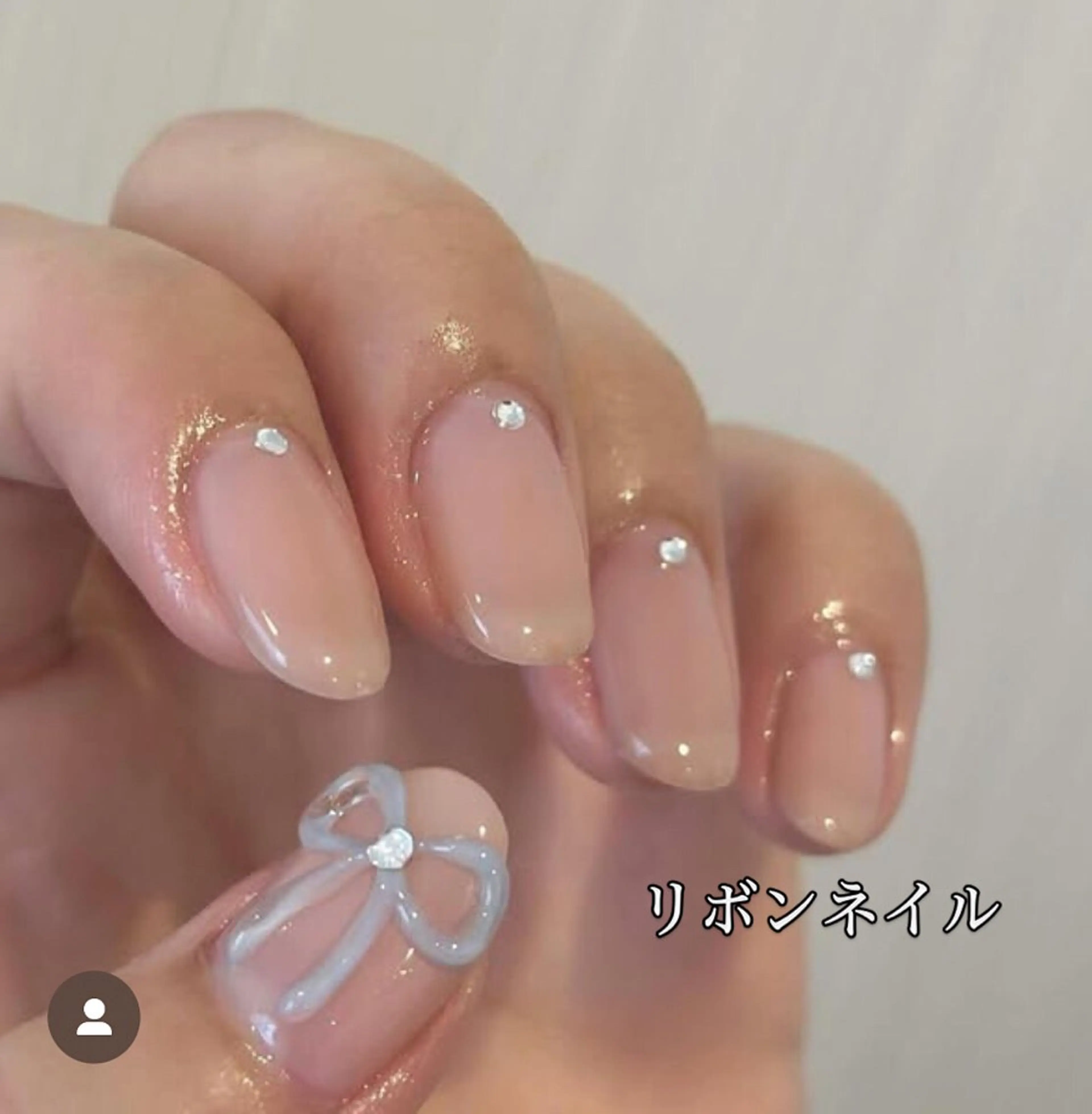 ネイル ガーリー リボン ショートネイル ハンドネイル Roger 舞のネイルデザイン