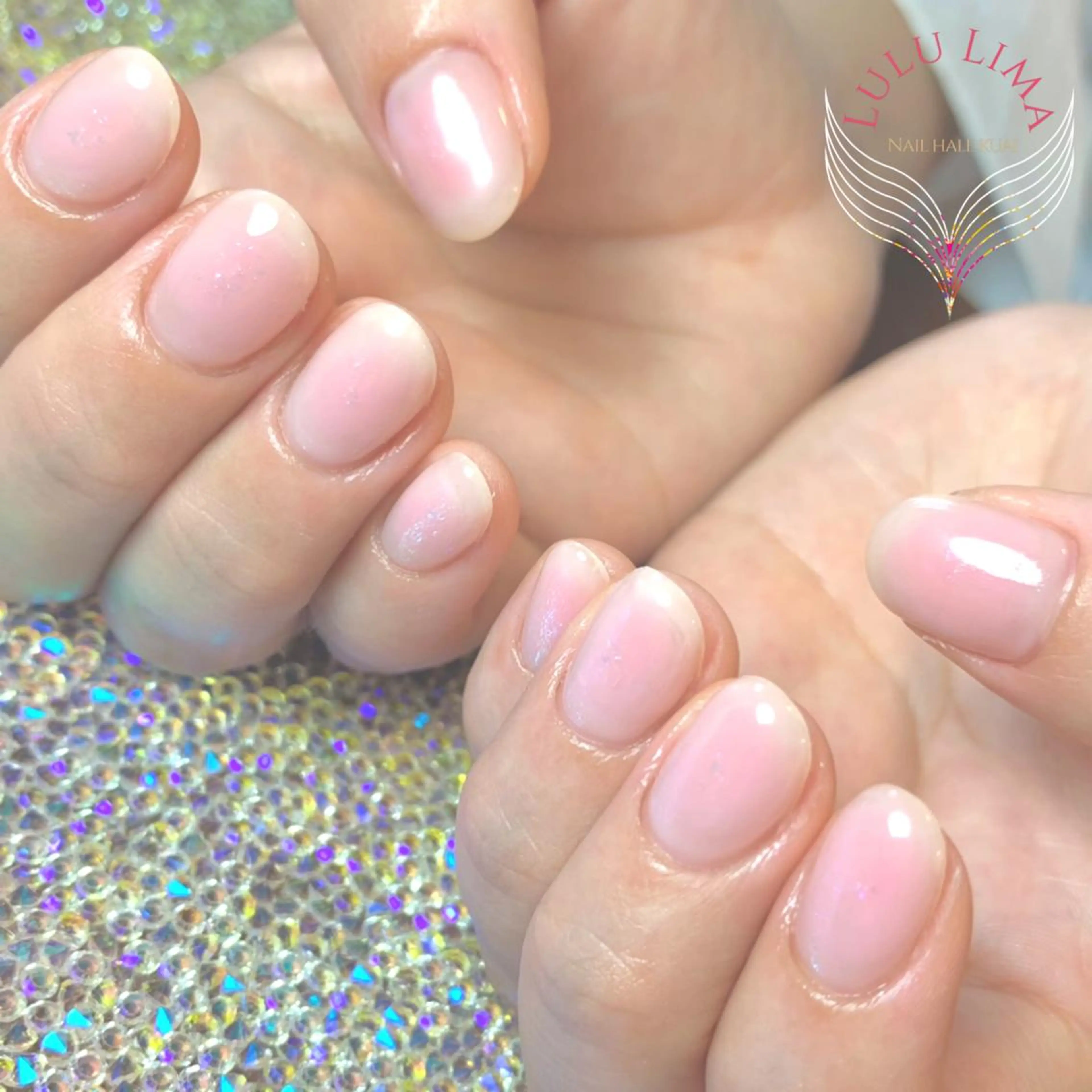 ネイル チークネイル ラメ(グリッター) オフィスネイル ハンドネイル ハンドケア LULU LIMAのネイルデザイン