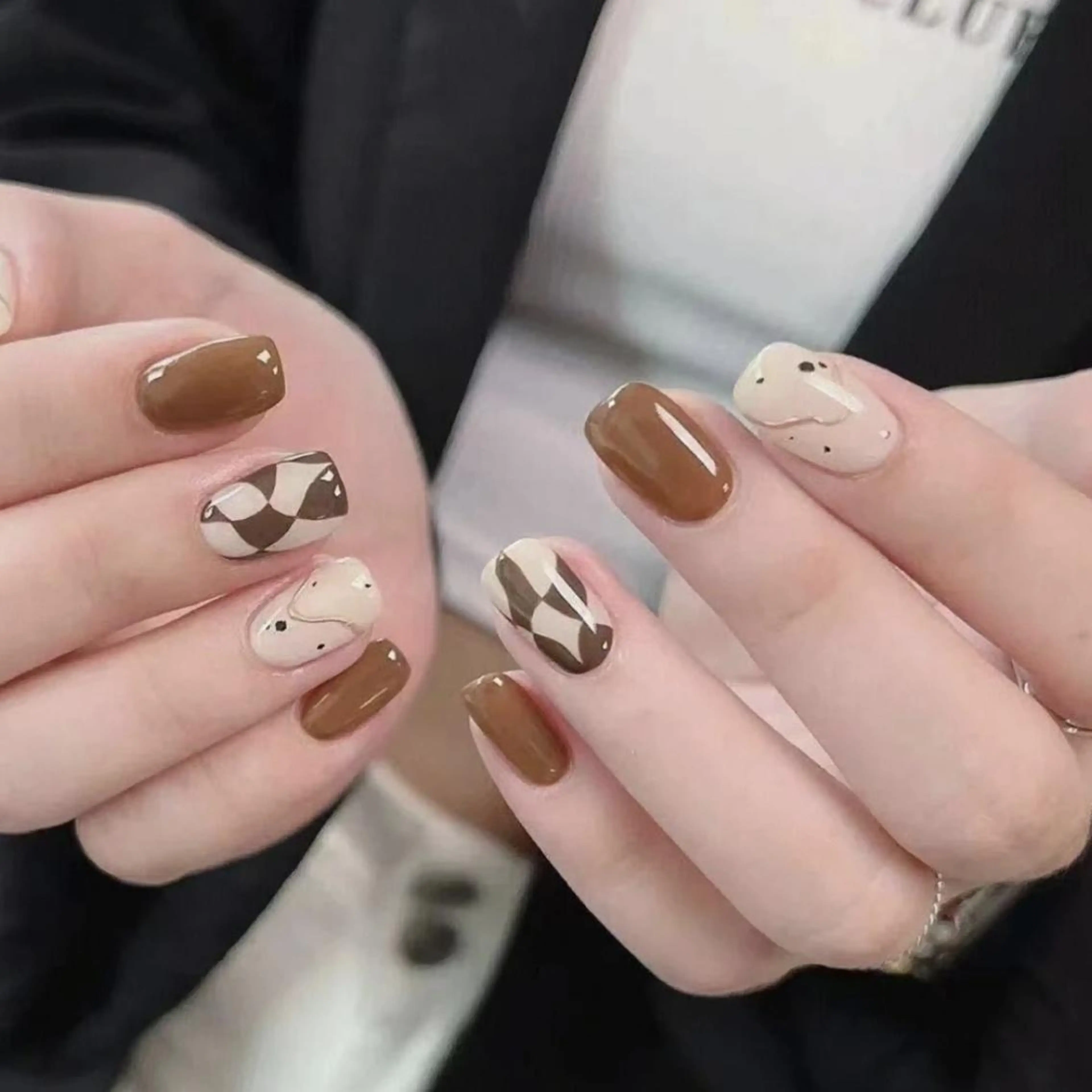 ネイル Queen‘s なんのネイルデザイン