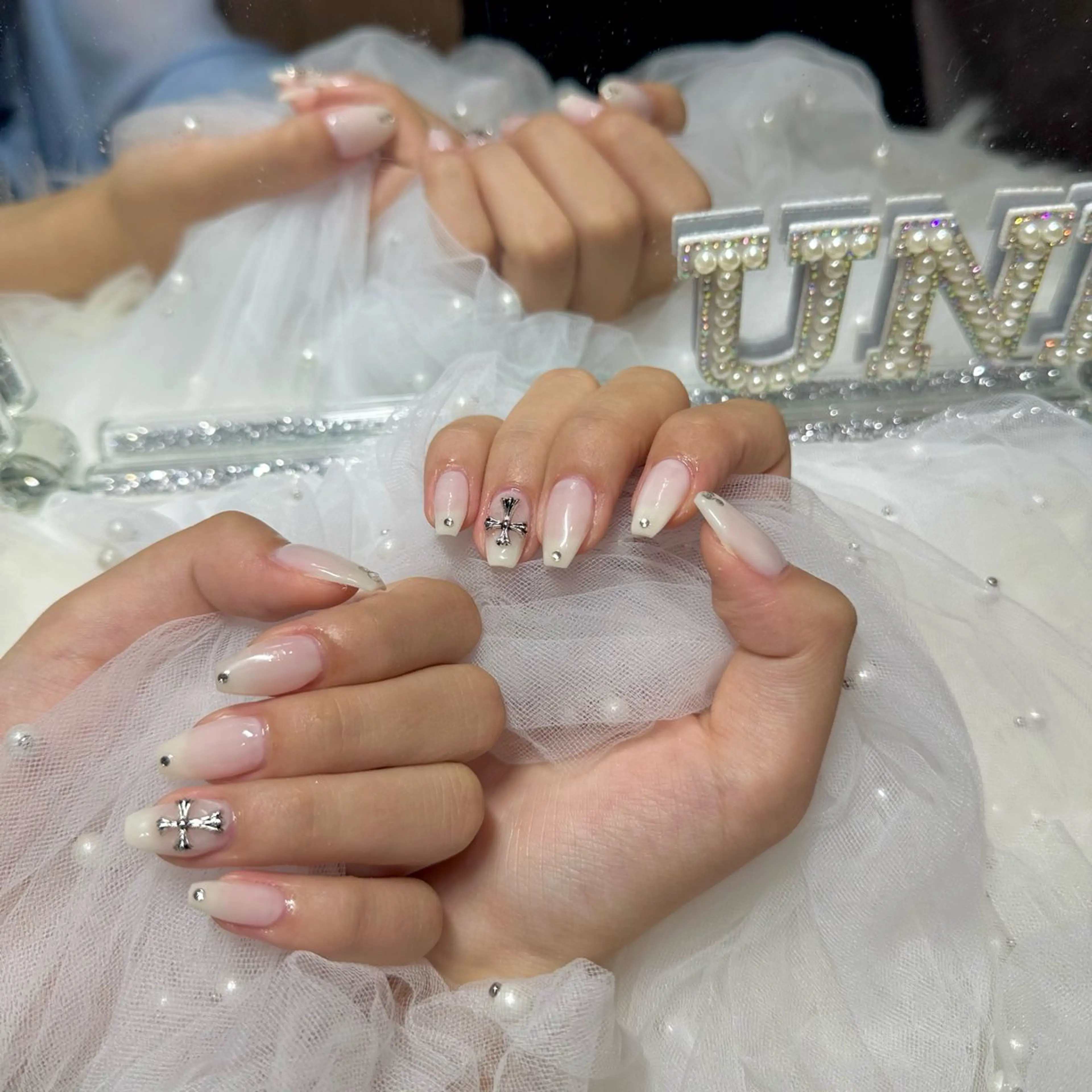 チップ長さだし➕ワンカラー 🌺 オフなしの写真