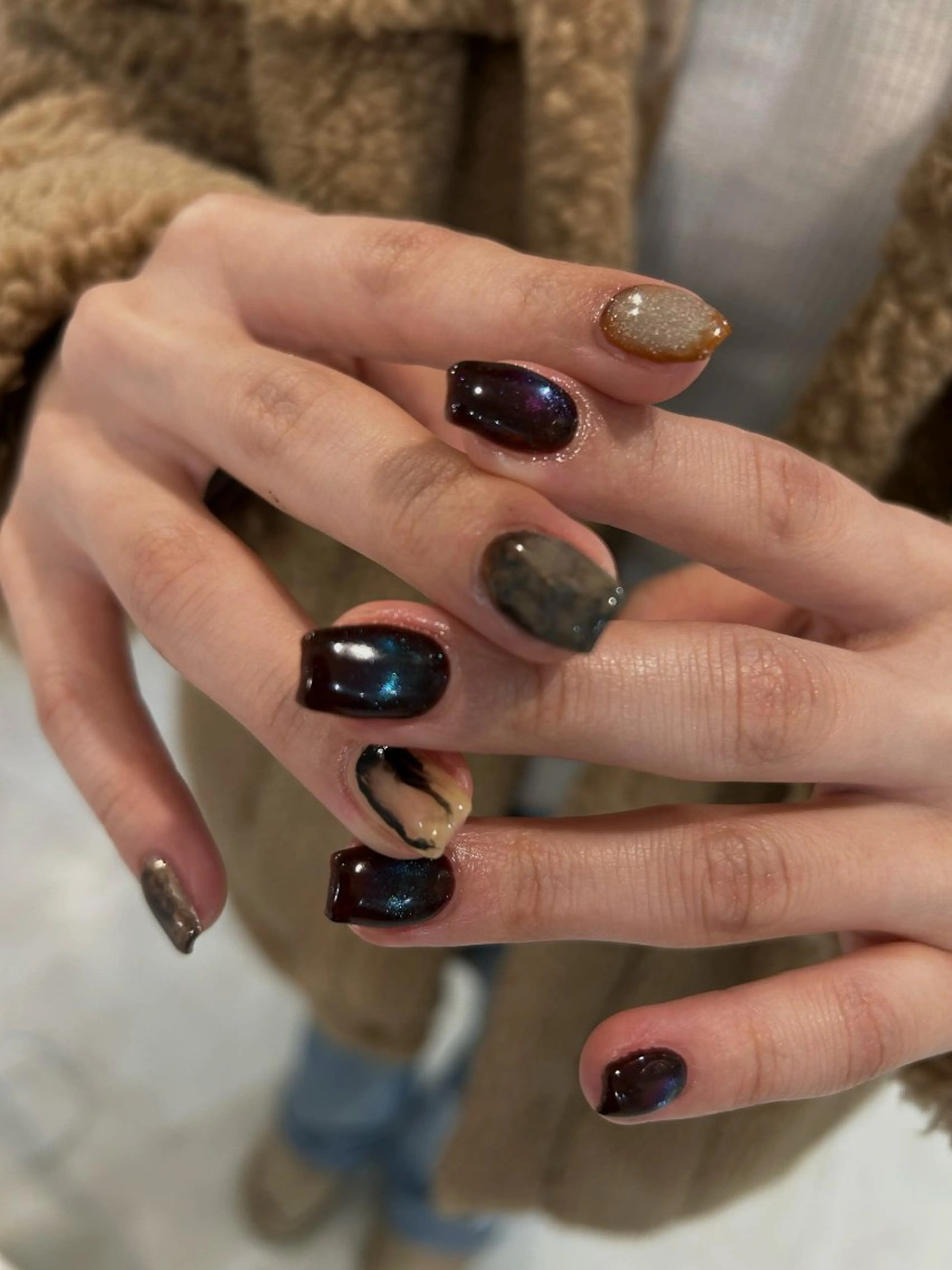 ネイル Salondevi2 isanaのネイルデザイン