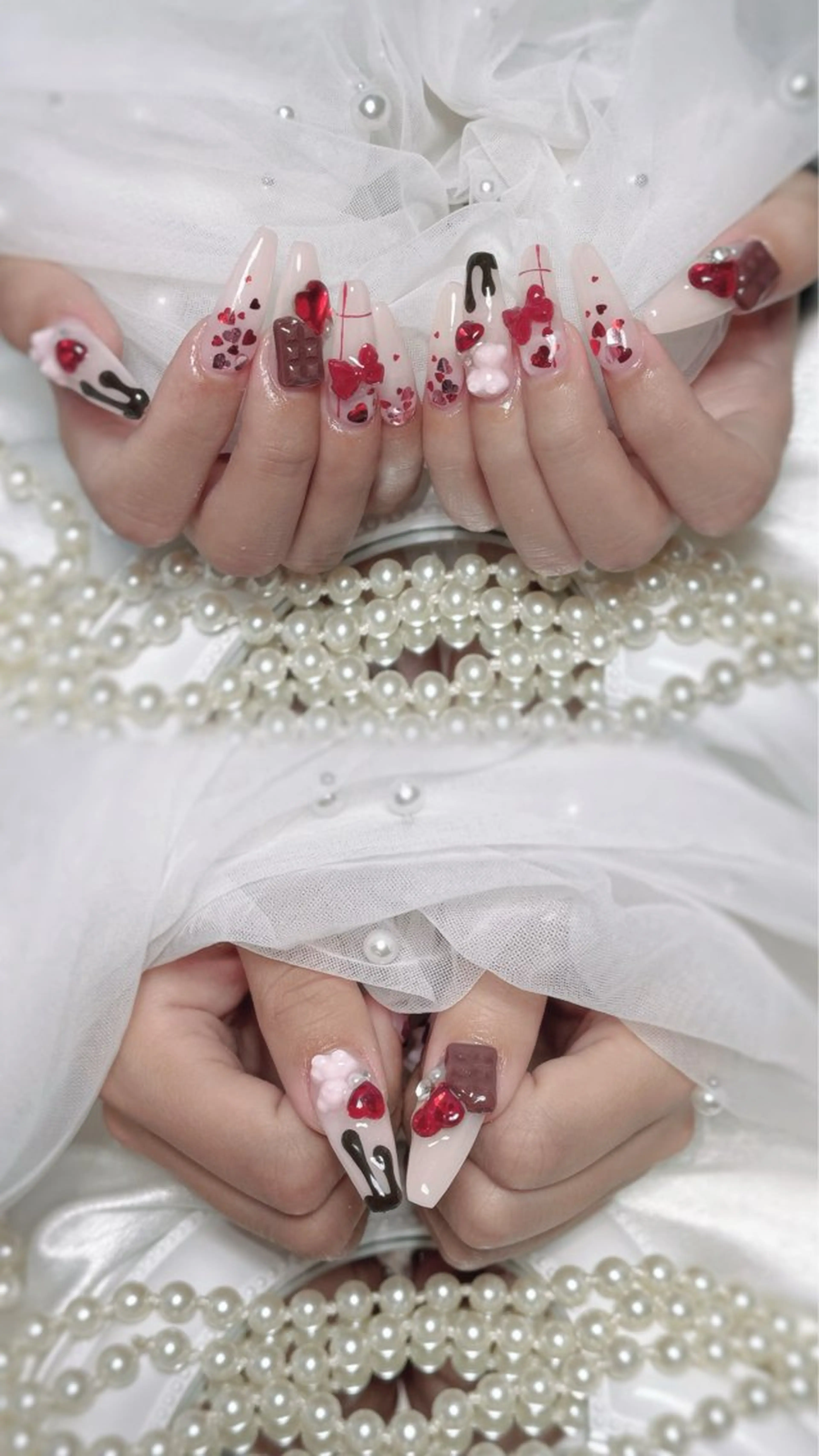 ネイル バレンタイン merci nail所属・merci nailのネイルデザイン