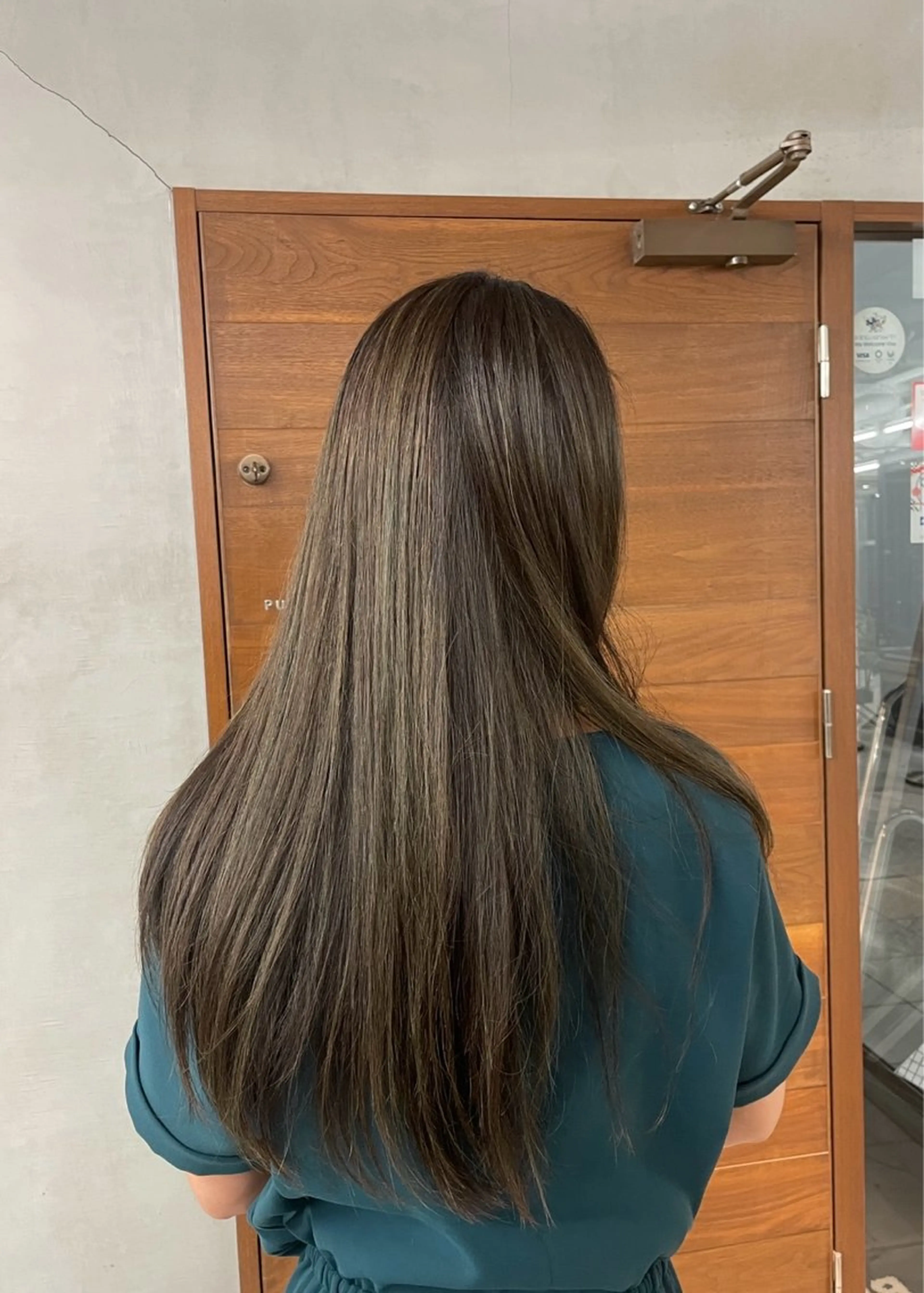 ロング ハイライト ヘアカラー 🎨ハイライト･ ハイトーン/近藤怜那のヘアスタイル