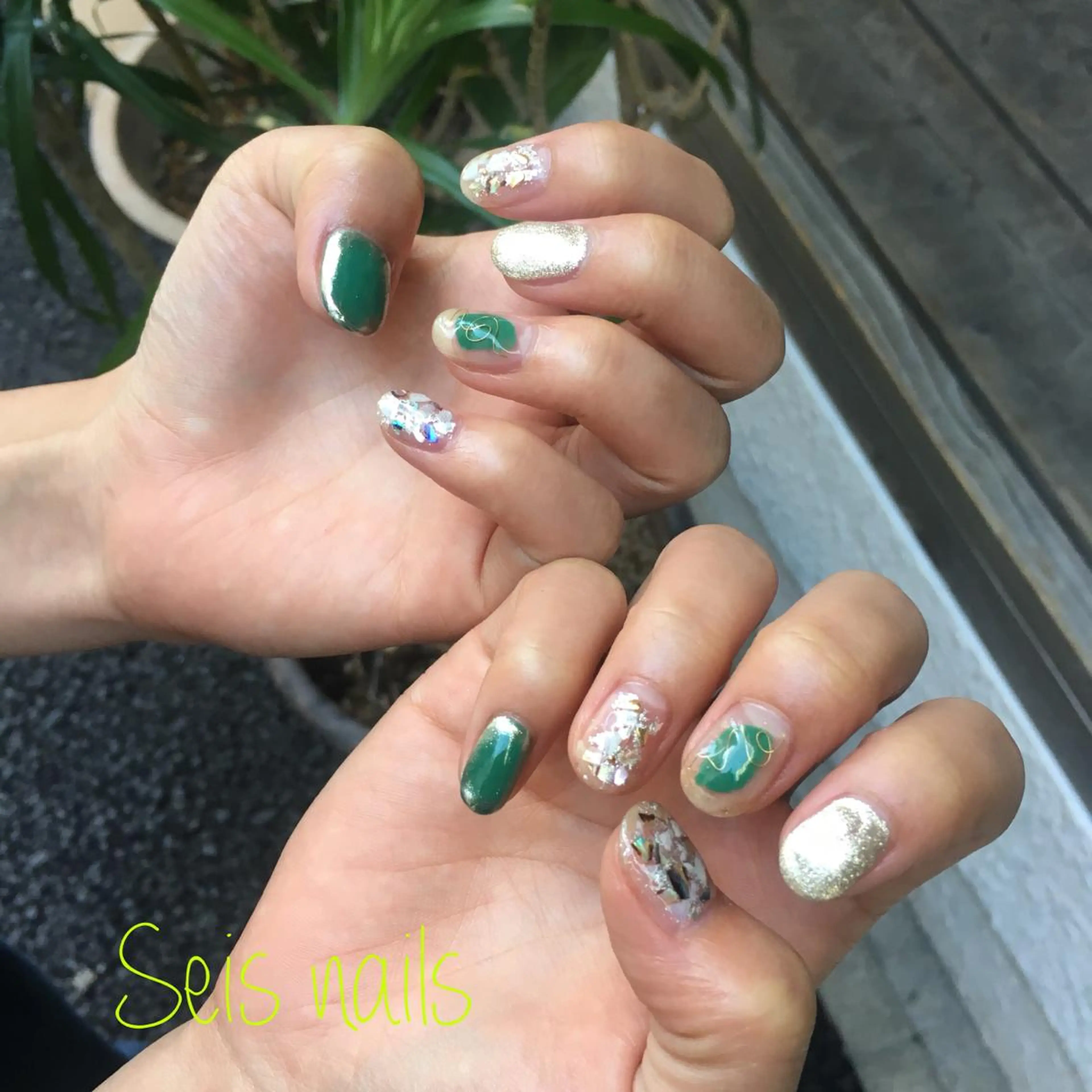 ネイル Seis Shihoのネイルデザイン