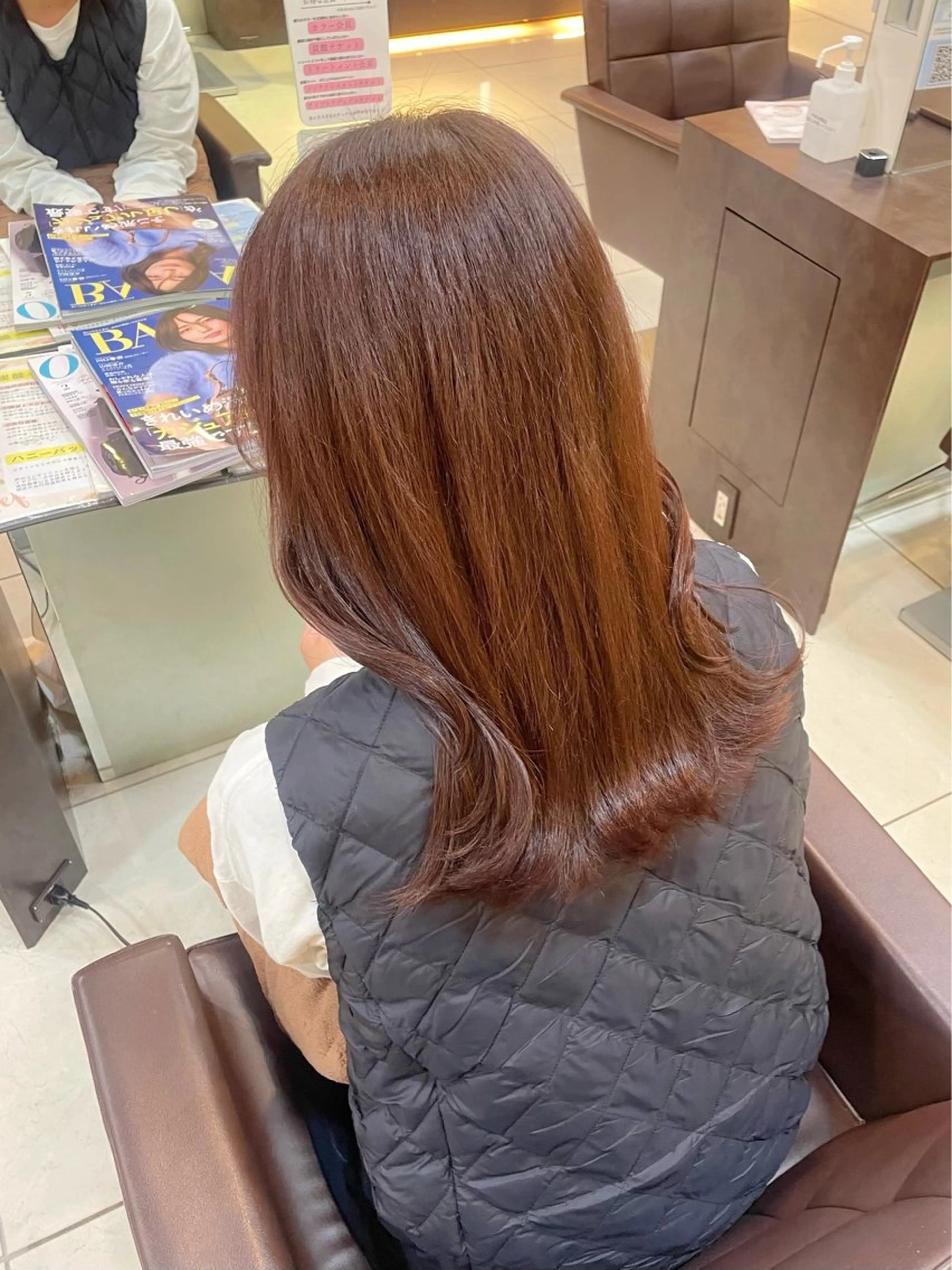 セミロング カラー 🤎韓国ヘア ベージュ まゆか🤎のヘアスタイル