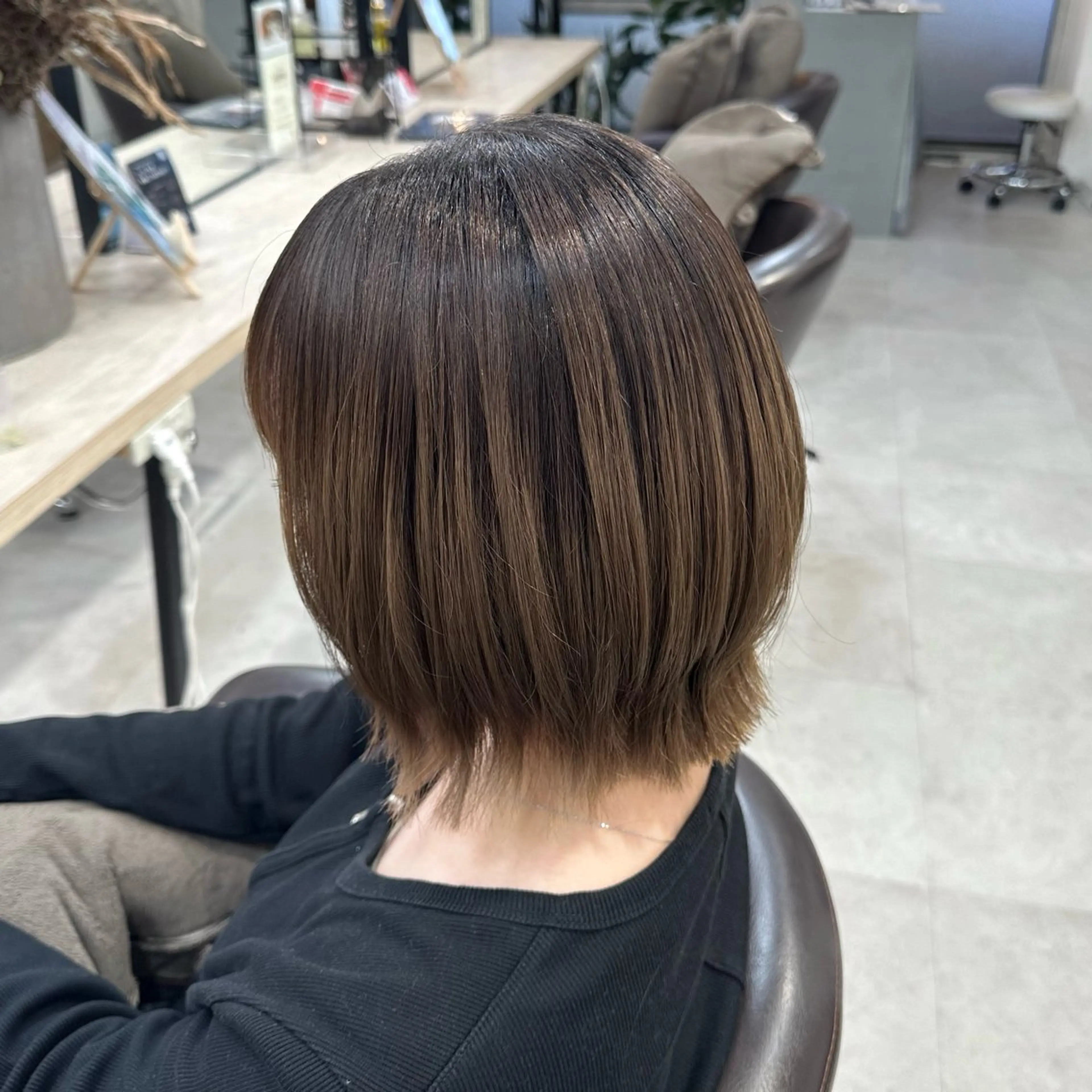 ショート カット ピンク・ラベンダー 艶カラー🍁かえでのヘアスタイル