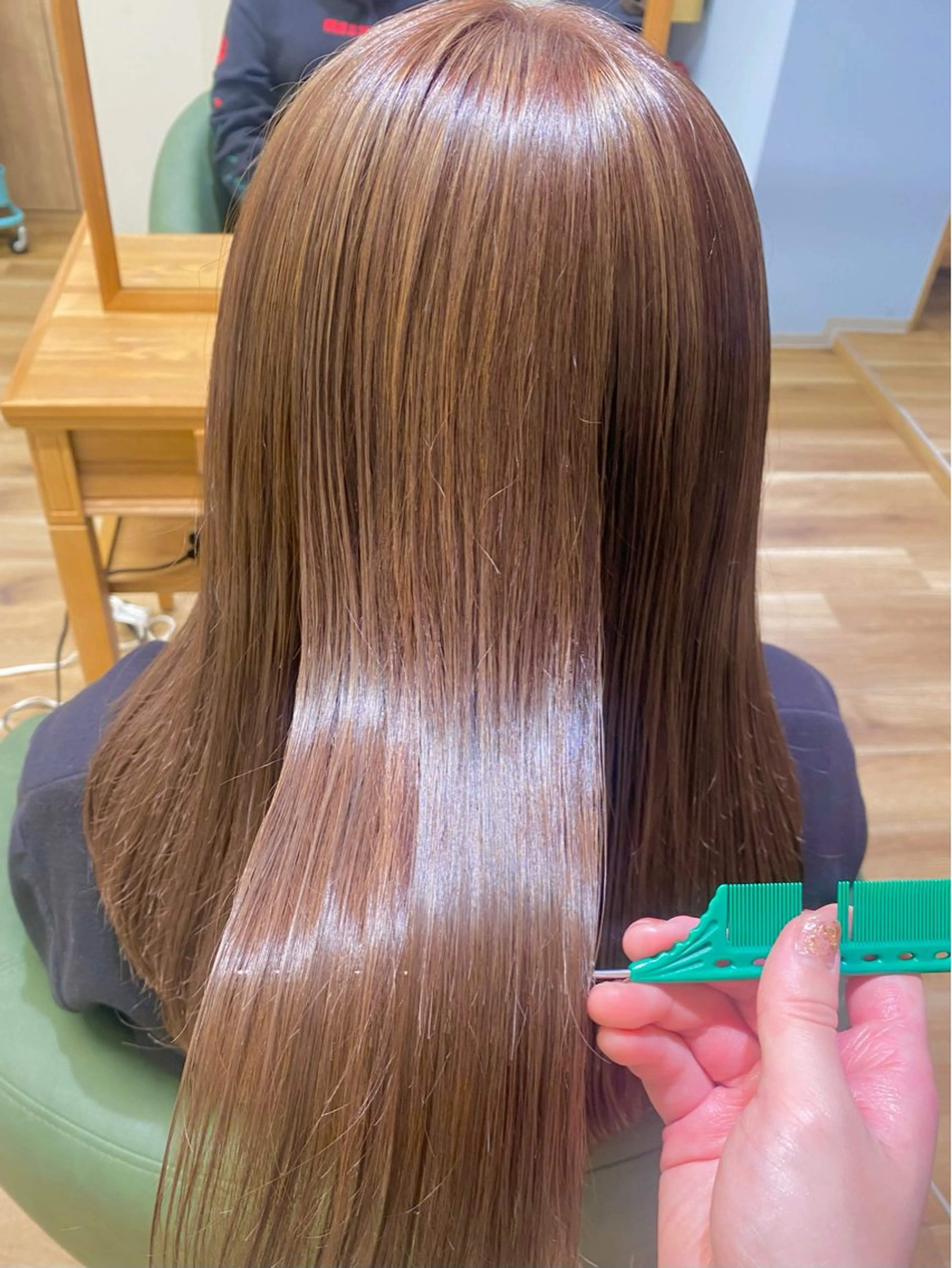 ロング カラー パーマ 古川 琴美のヘアスタイル