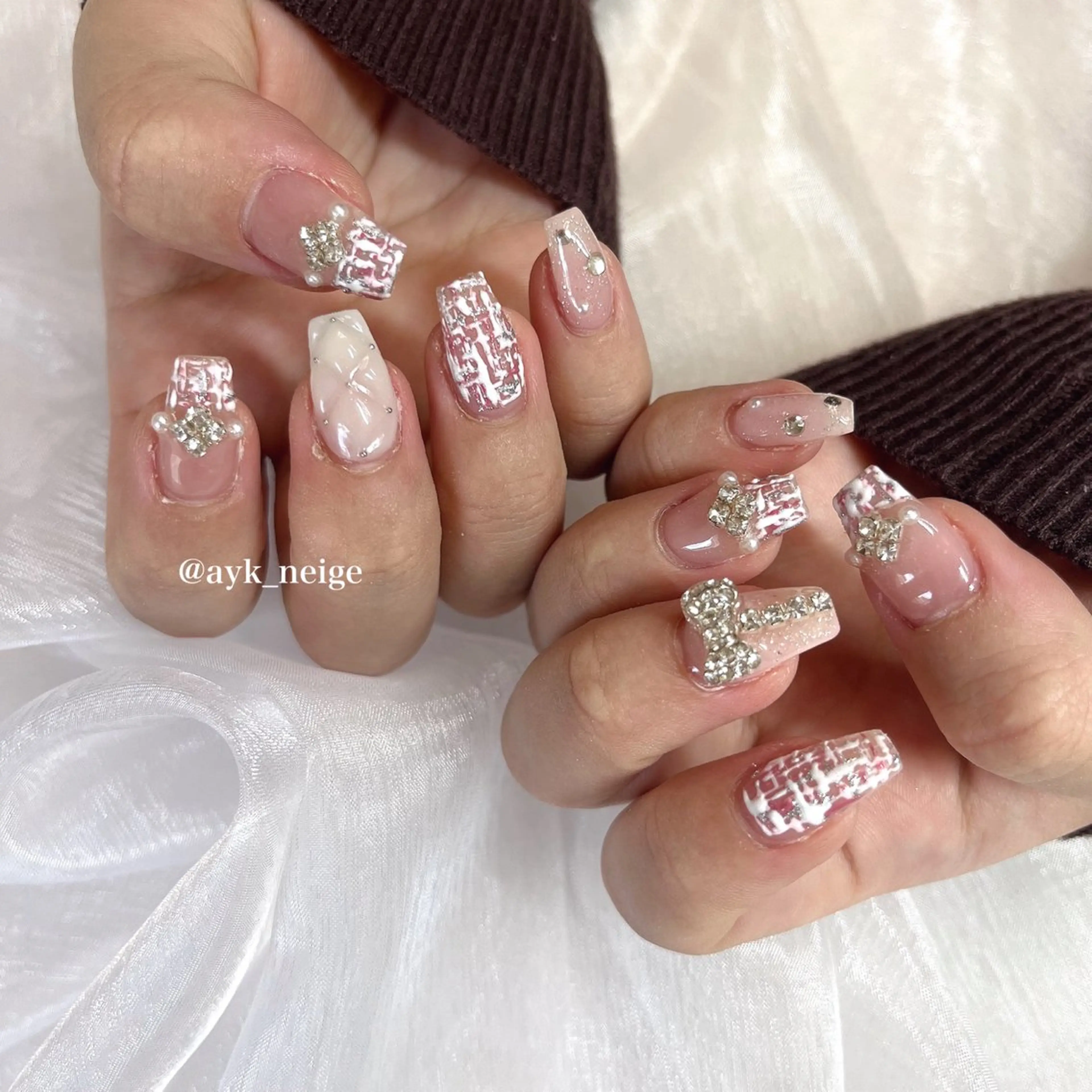 ネイル フットネイル キラキラネイル 韓国ネイル リボン n'eige nail所属・大谷 綾香のネイルデザイン