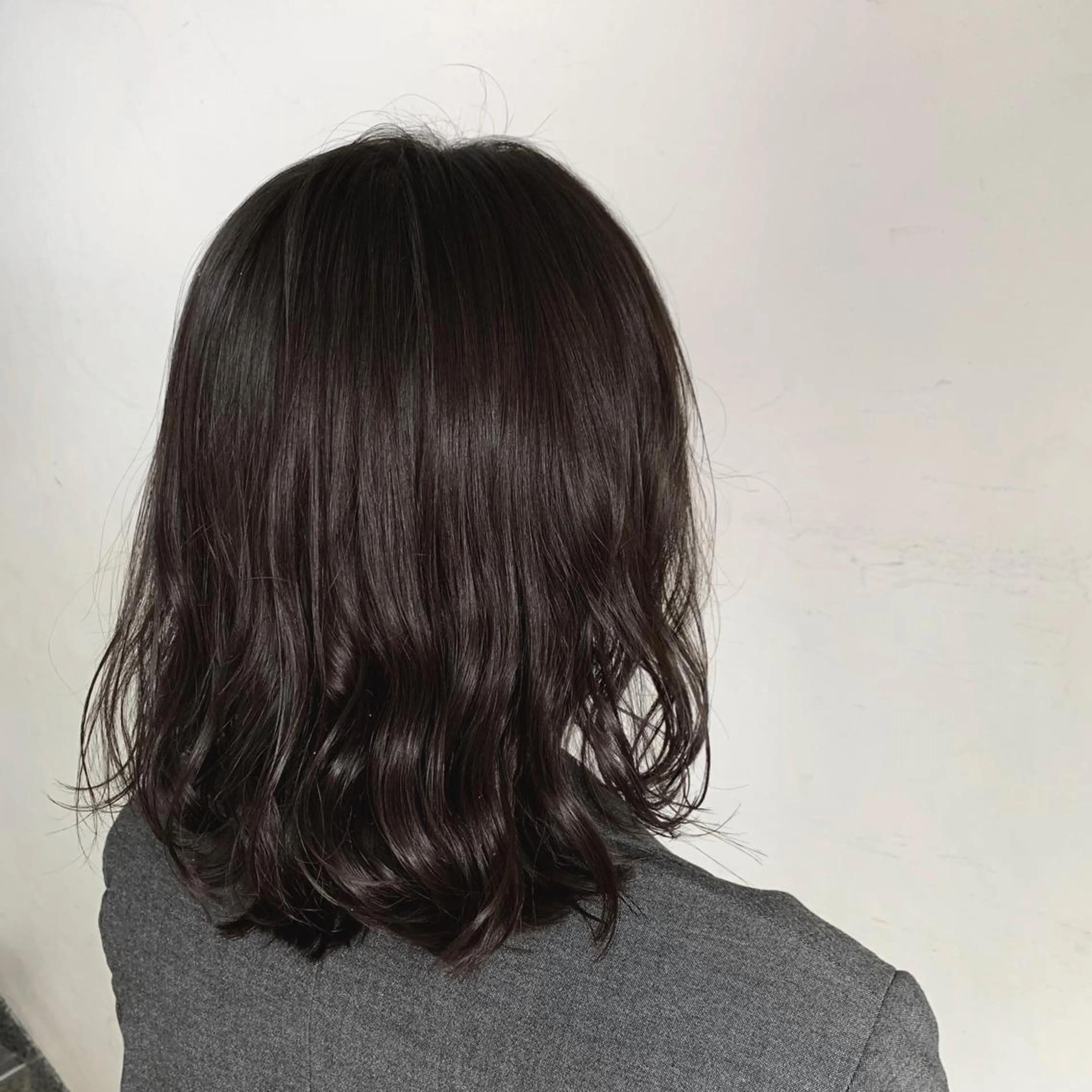 ミディアム カラー アディクシーカラー トリートメント 山下 直人のヘアスタイル