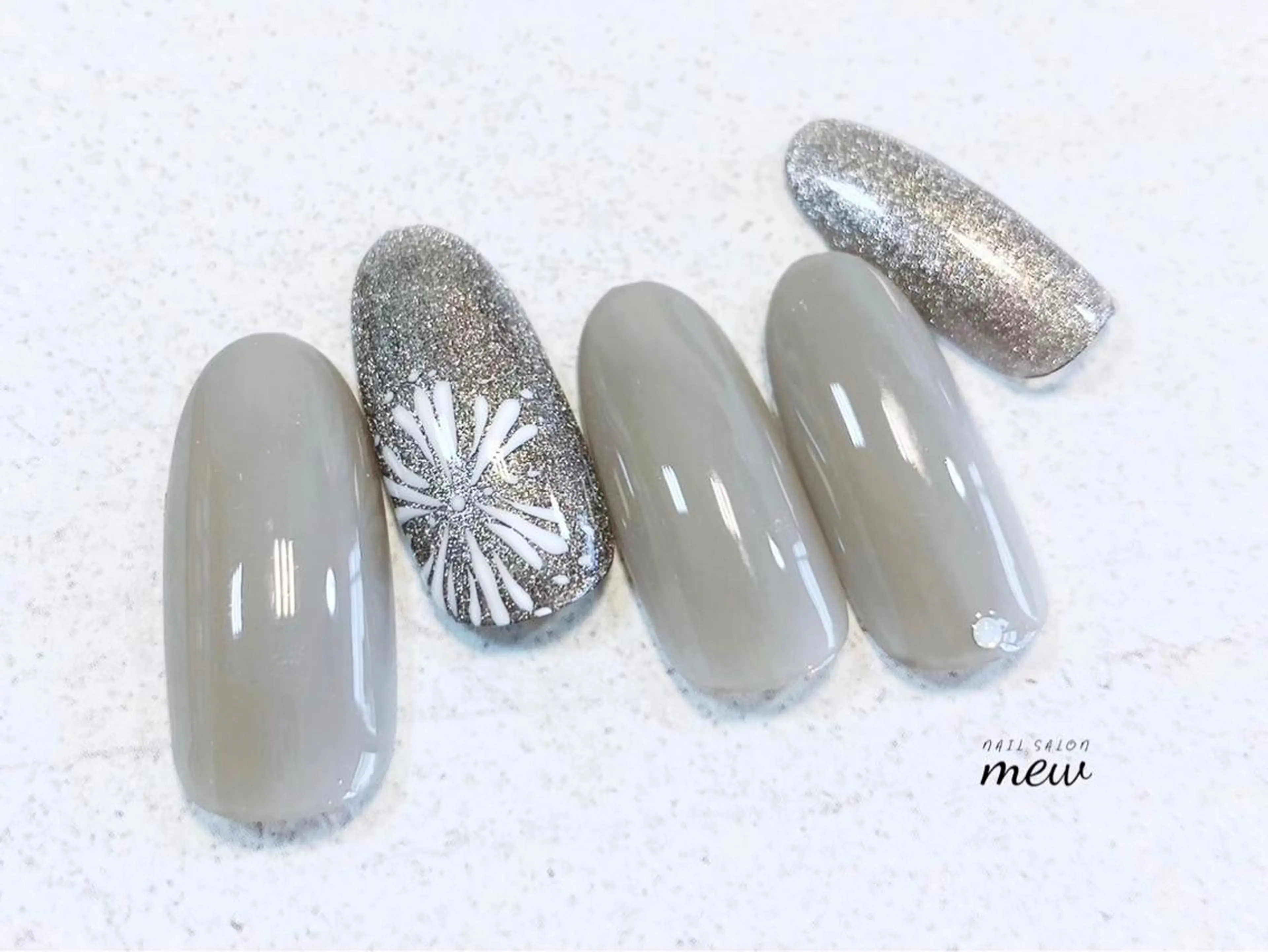 ネイル ハンドネイル Nail salon mewのネイルデザイン
