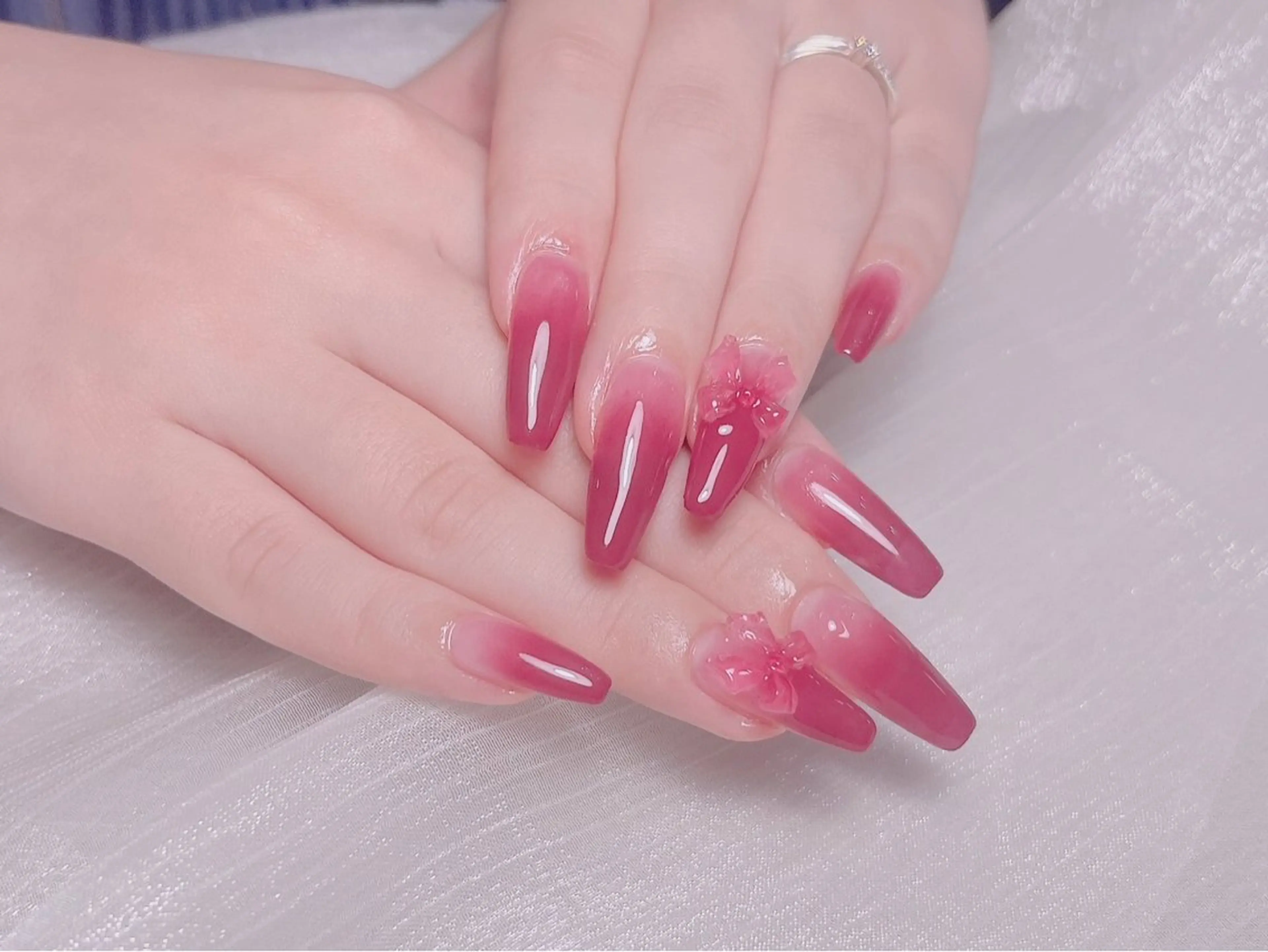 ネイル ハンドネイル Kari ネイルサロンのネイルデザイン