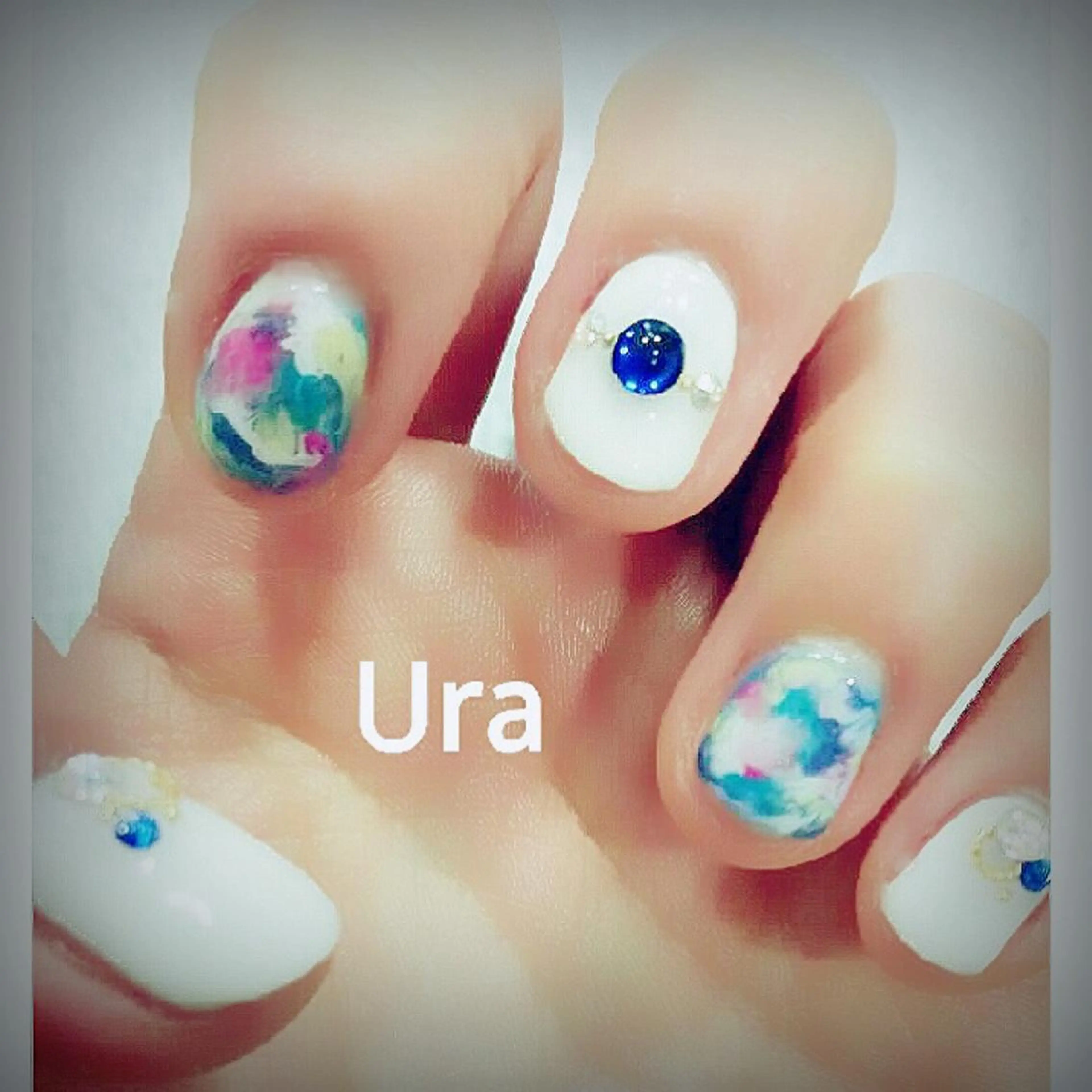 ネイル UrakoNail 《nail》のネイルデザイン