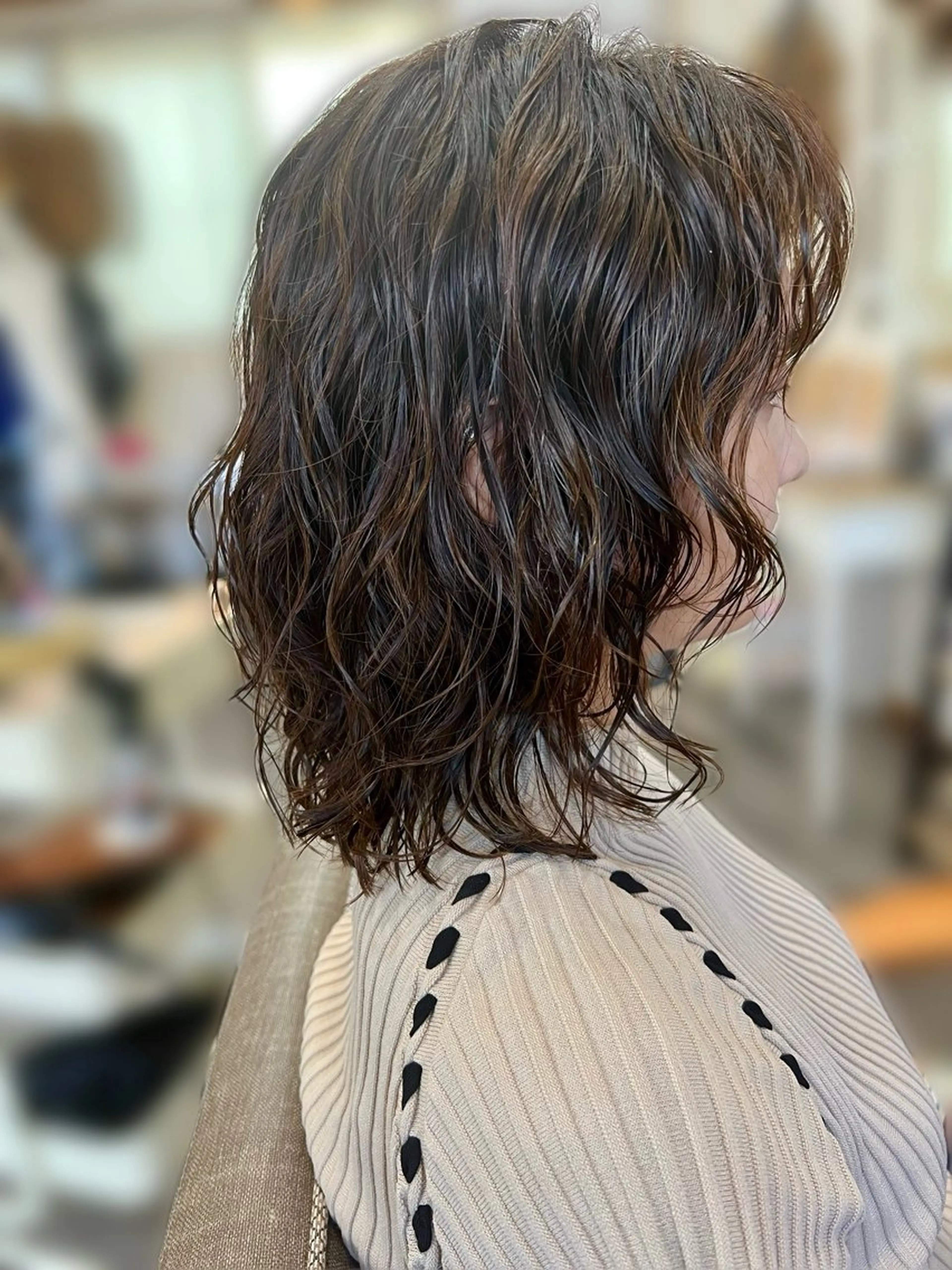 ミディアム パーマ ミディアムパーマ パーマ トリートメント hair works raptureのヘアスタイル