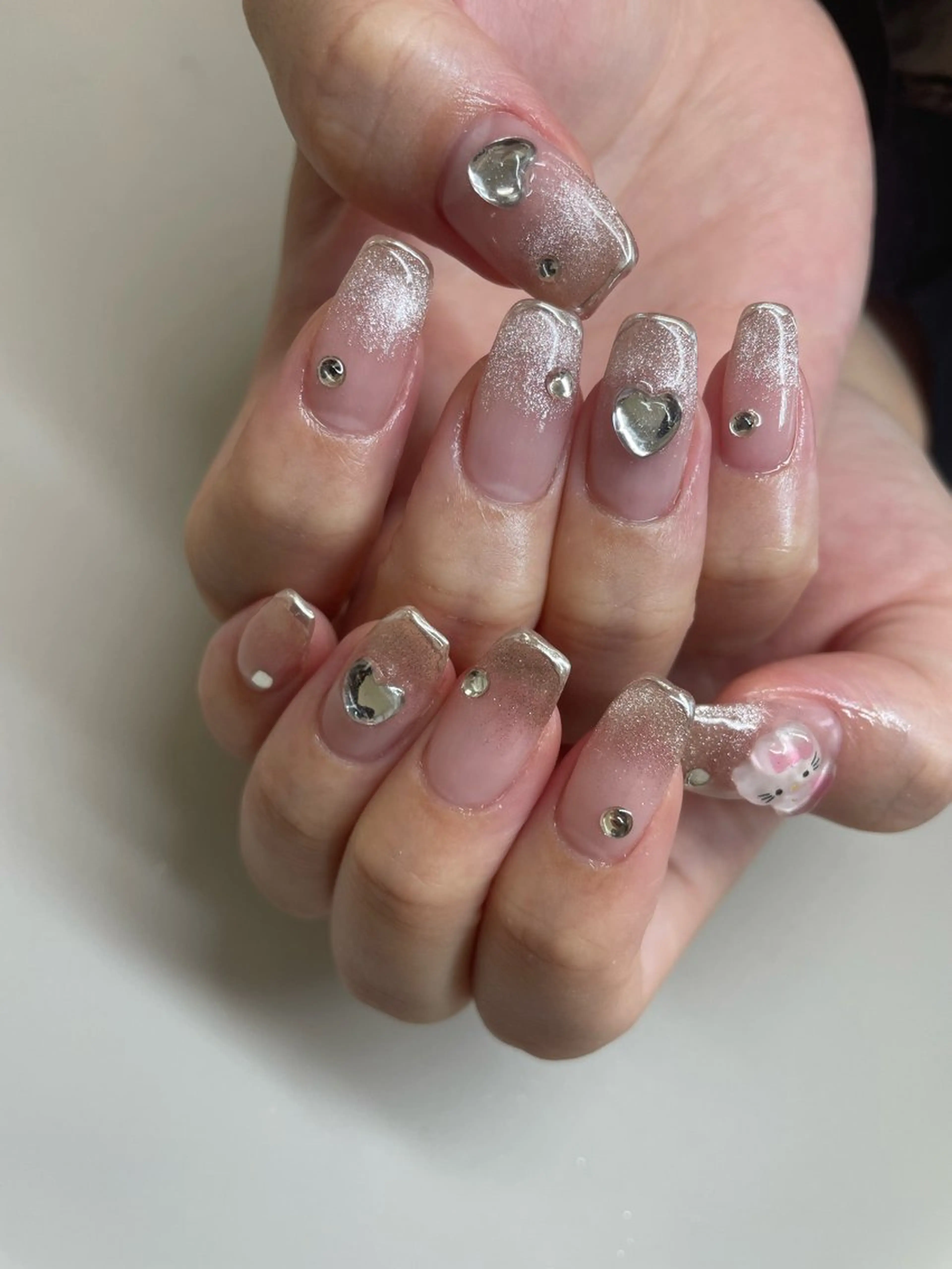 ネイル ハンドネイル Hisaka Mikiのネイルデザイン