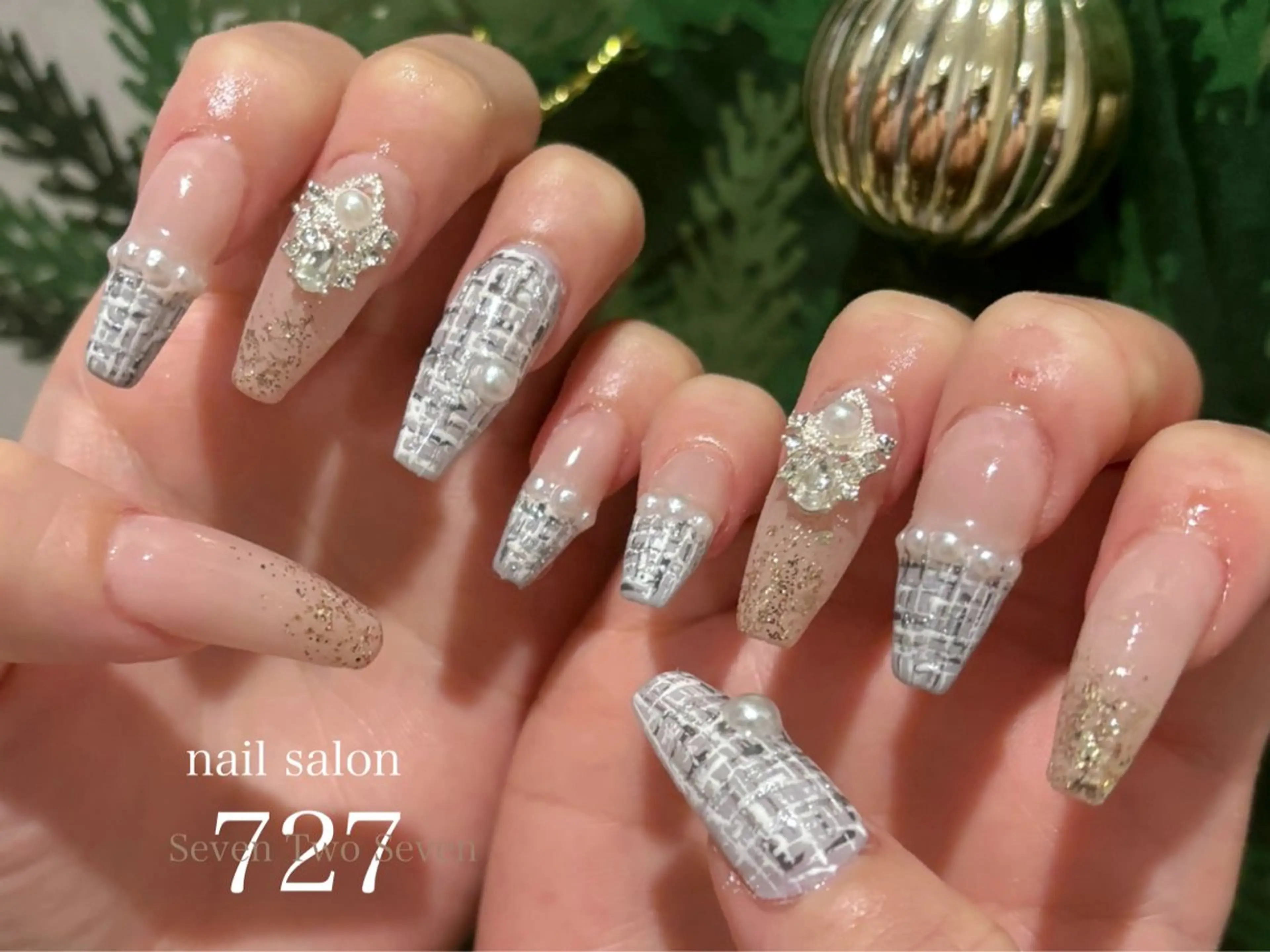 ネイル ハンドネイル 727 nailのネイルデザイン