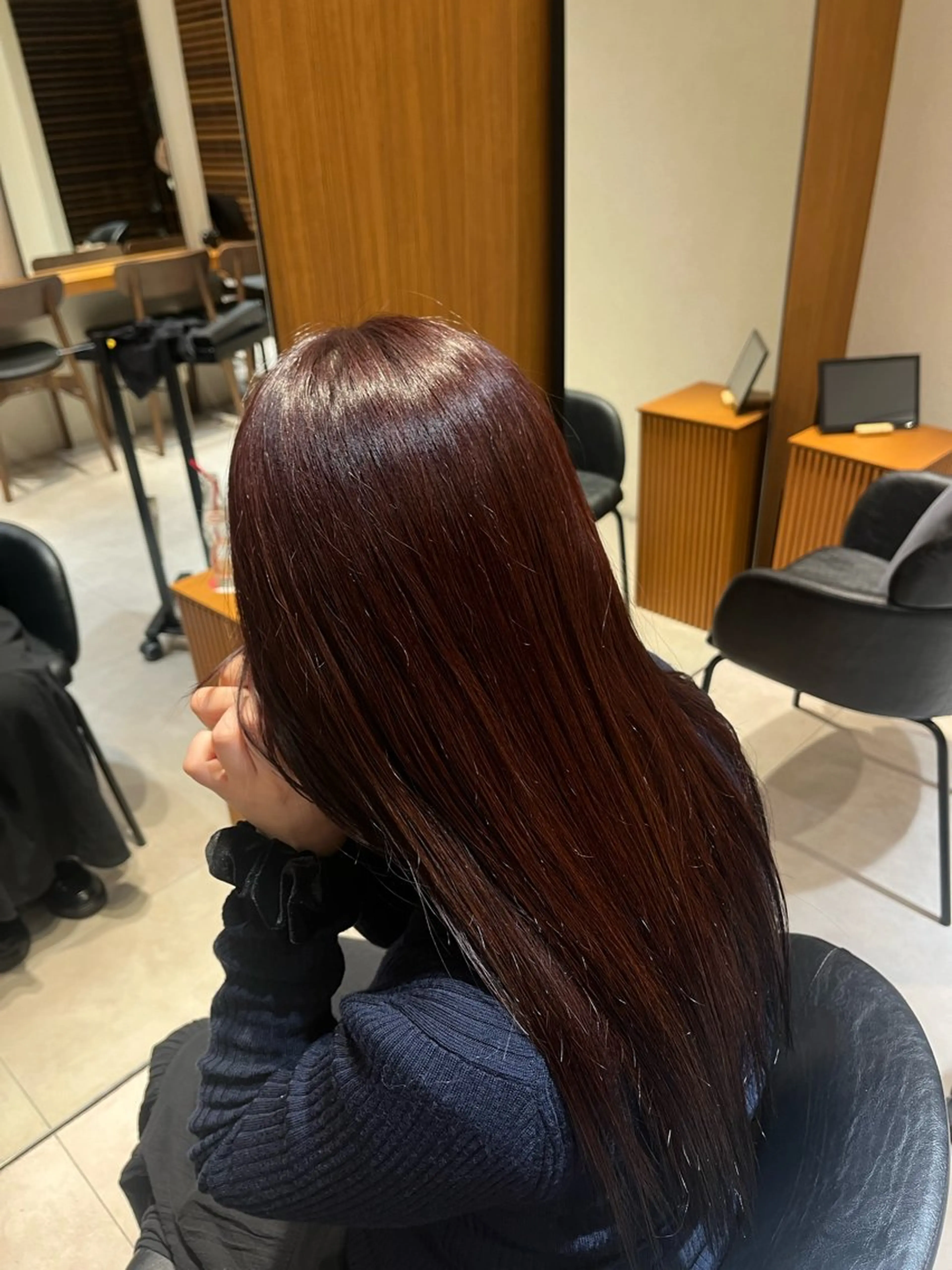 ミディアム トリートメント yiye aoyama所属・表参道yiye うららのヘアスタイル