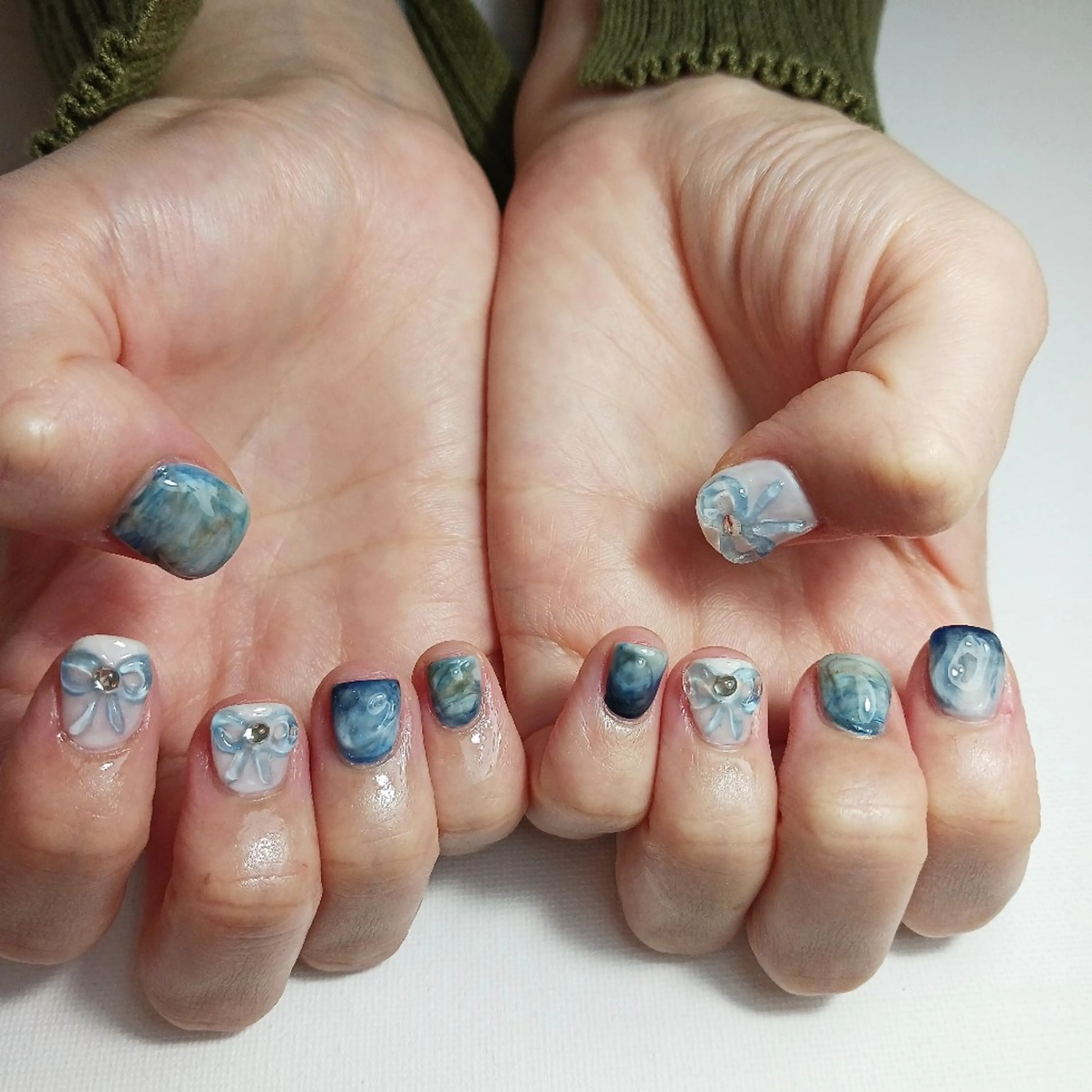 ネイル ジェルネイル 持ち込み ニュアンスネイル リボン ショートネイル ハンドネイル owlnail /持込みデザイン専門のネイルデザイン