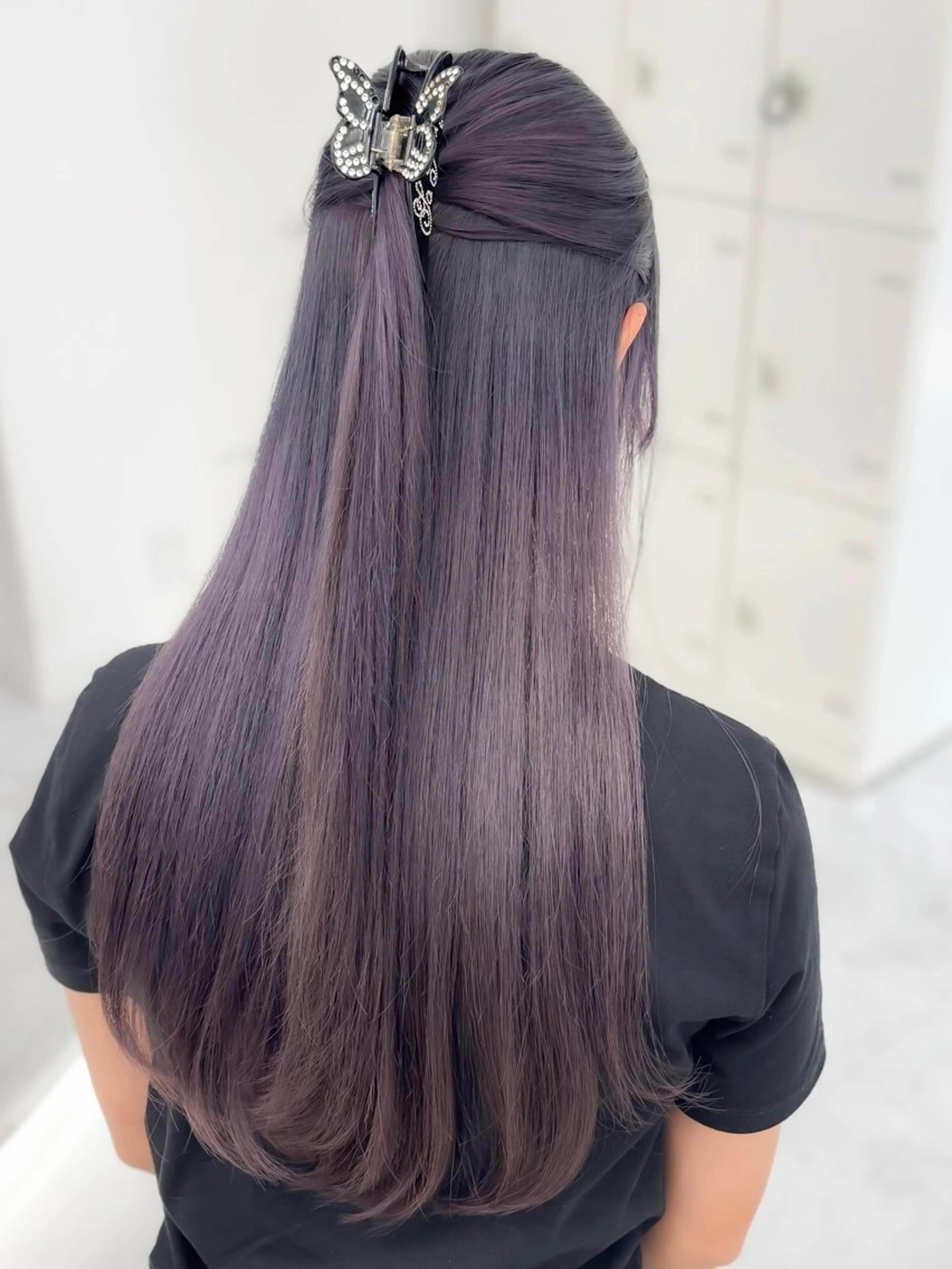 ロング カラー ヘアアレンジ ヘアカラー トリートメント ヘッドスパ ヘアセット 縮毛矯正ボブ🤍 韓国ヘア/ひかりのヘアスタイル