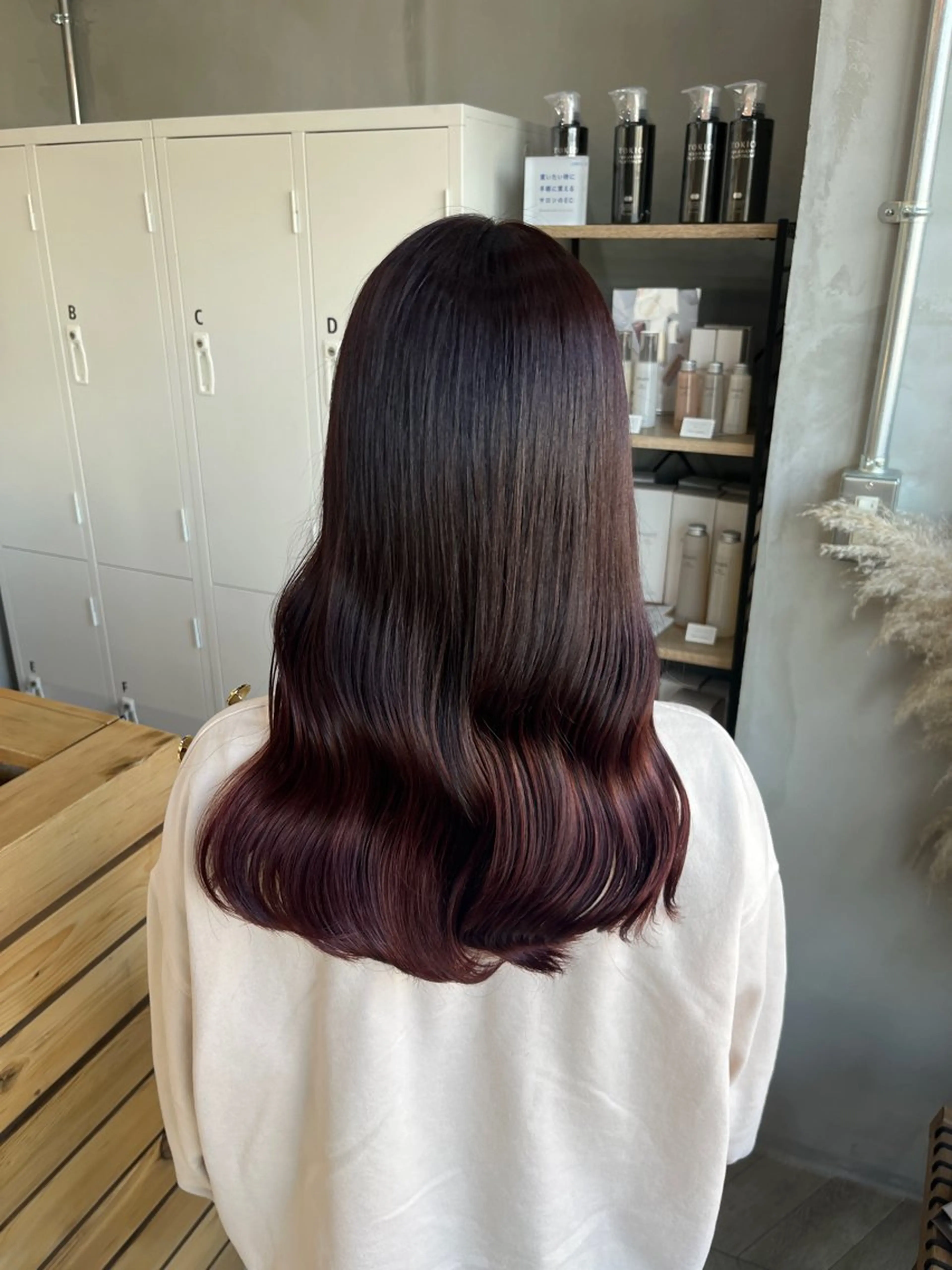 カラー 田中 萌のヘアスタイル