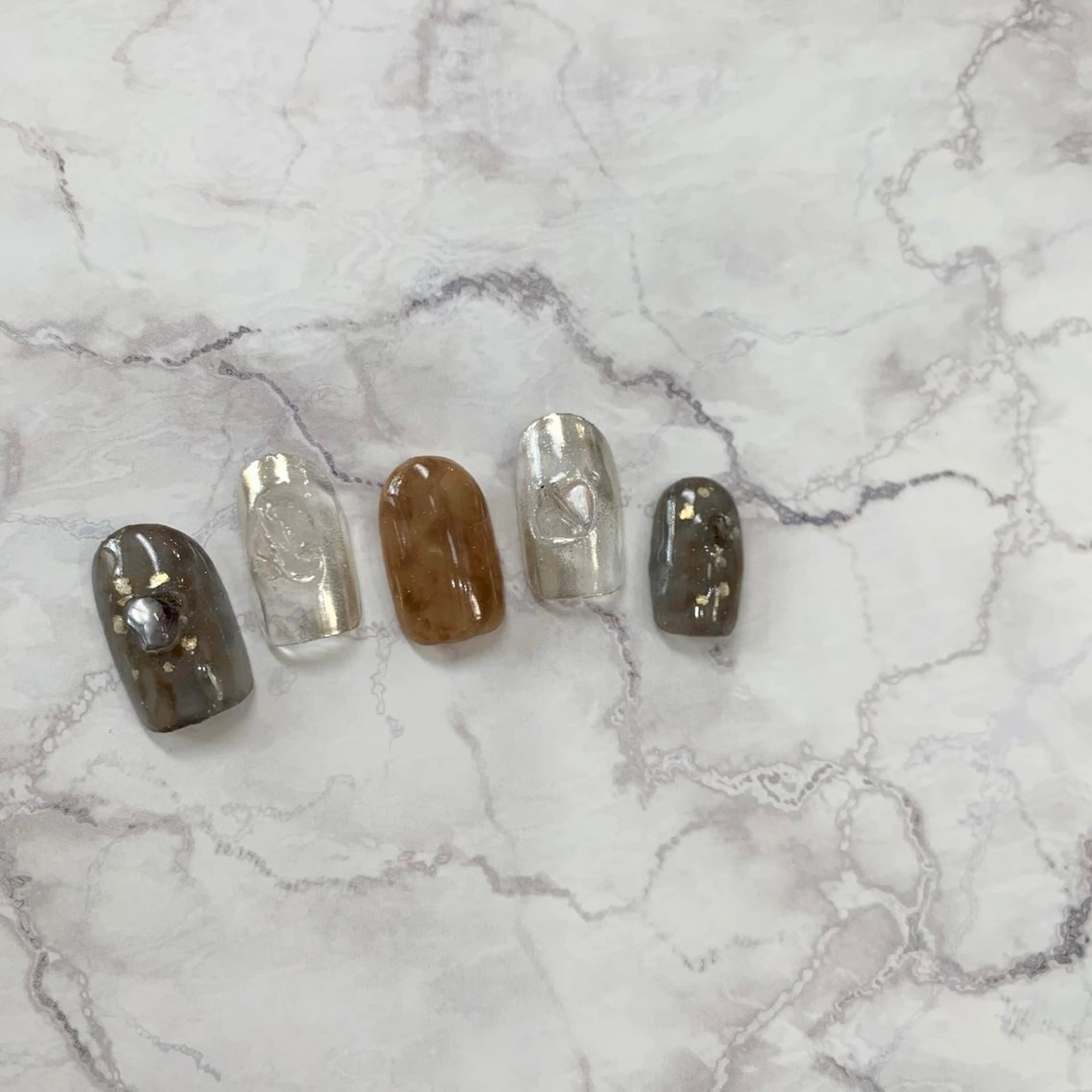 ネイル nailsalon makoto所属・新宿ニュアンスネイル makotoのネイルデザイン