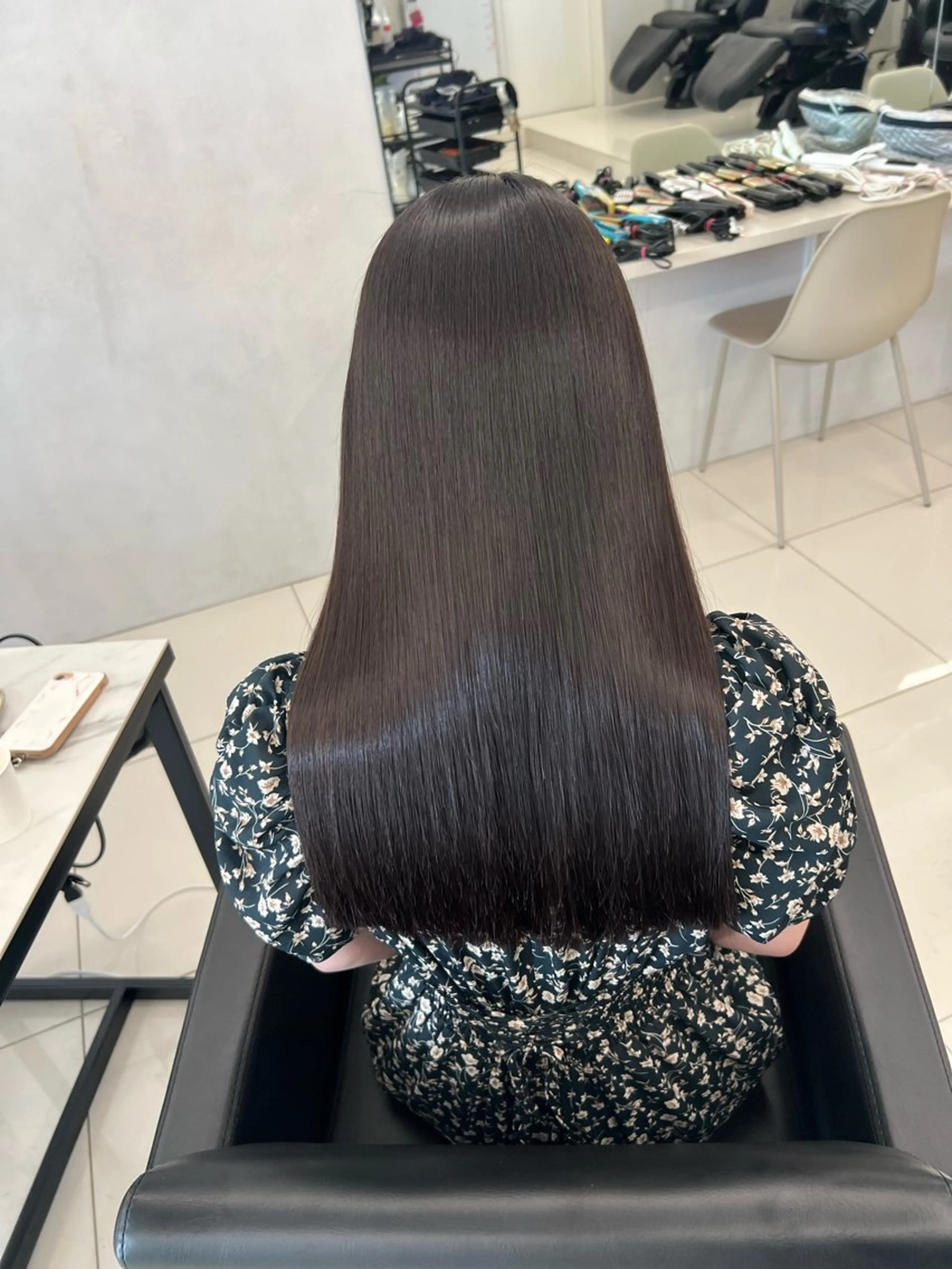 ロング カット 縮毛矯正 トリートメント ヘッドスパ ✨髪質改善✨美髪 矯正🫧小泉のヘアスタイル