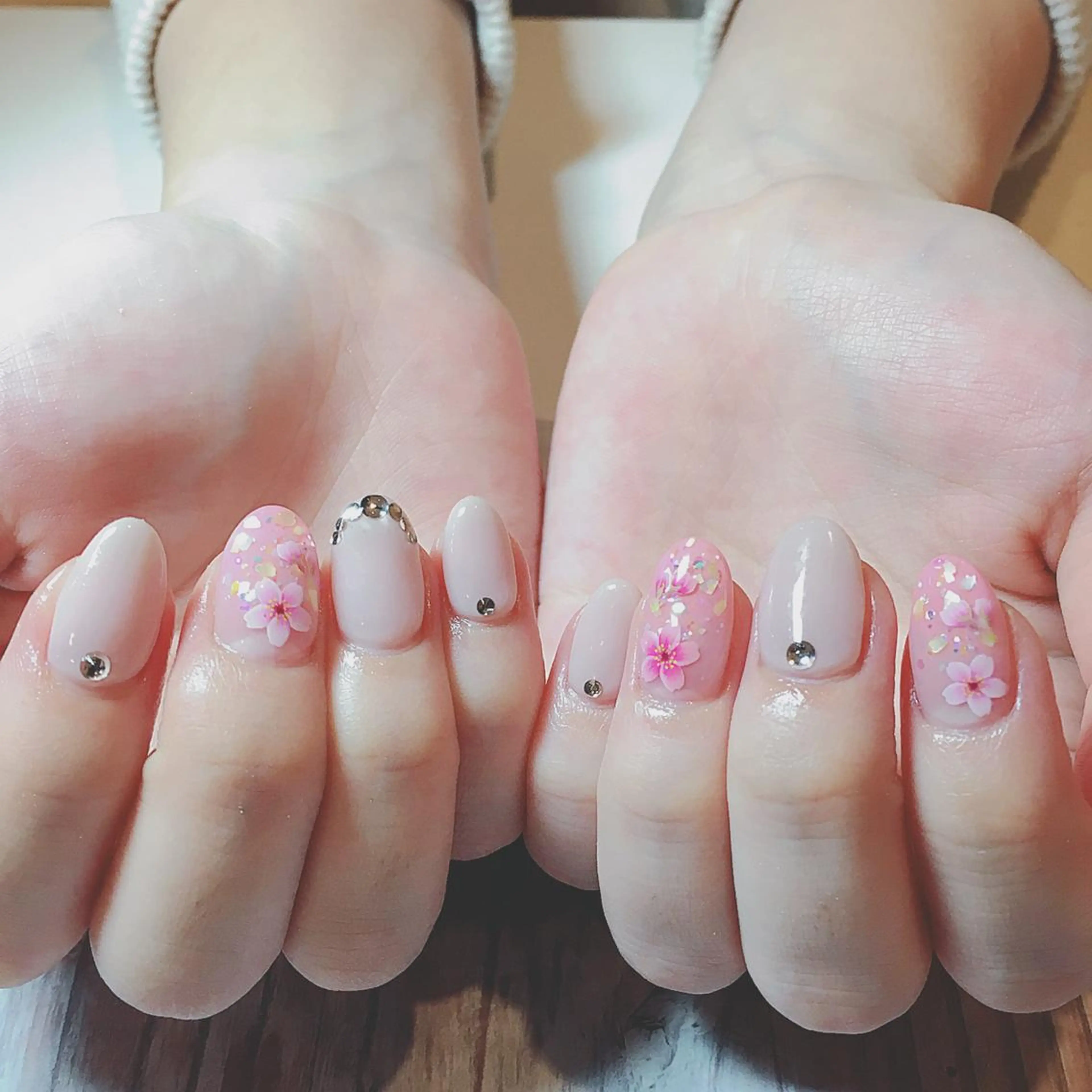 ネイル 森山 舞のネイルデザイン