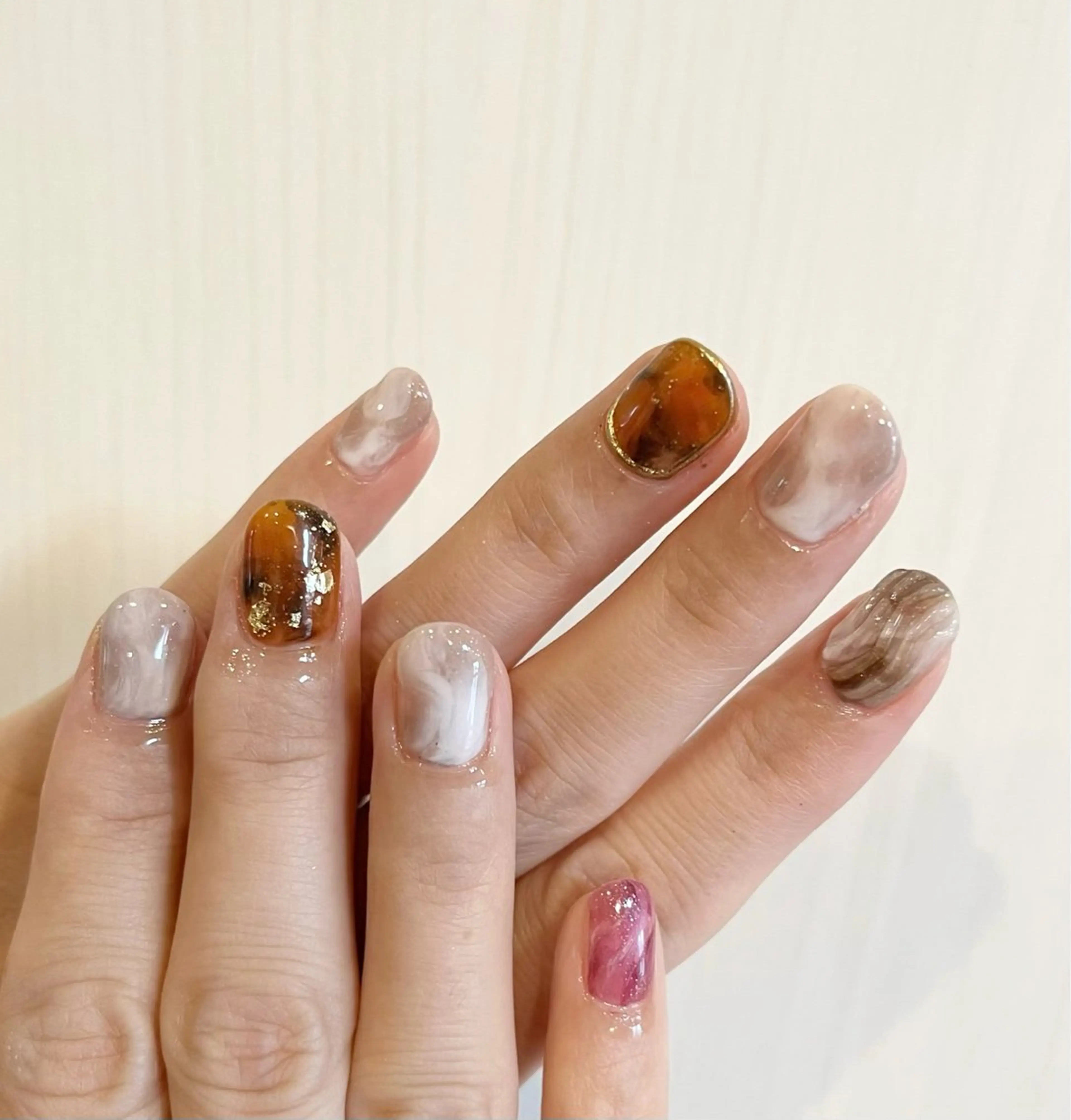 ネイル ニュアンスネイル Ichisoe nailsalonのネイルデザイン