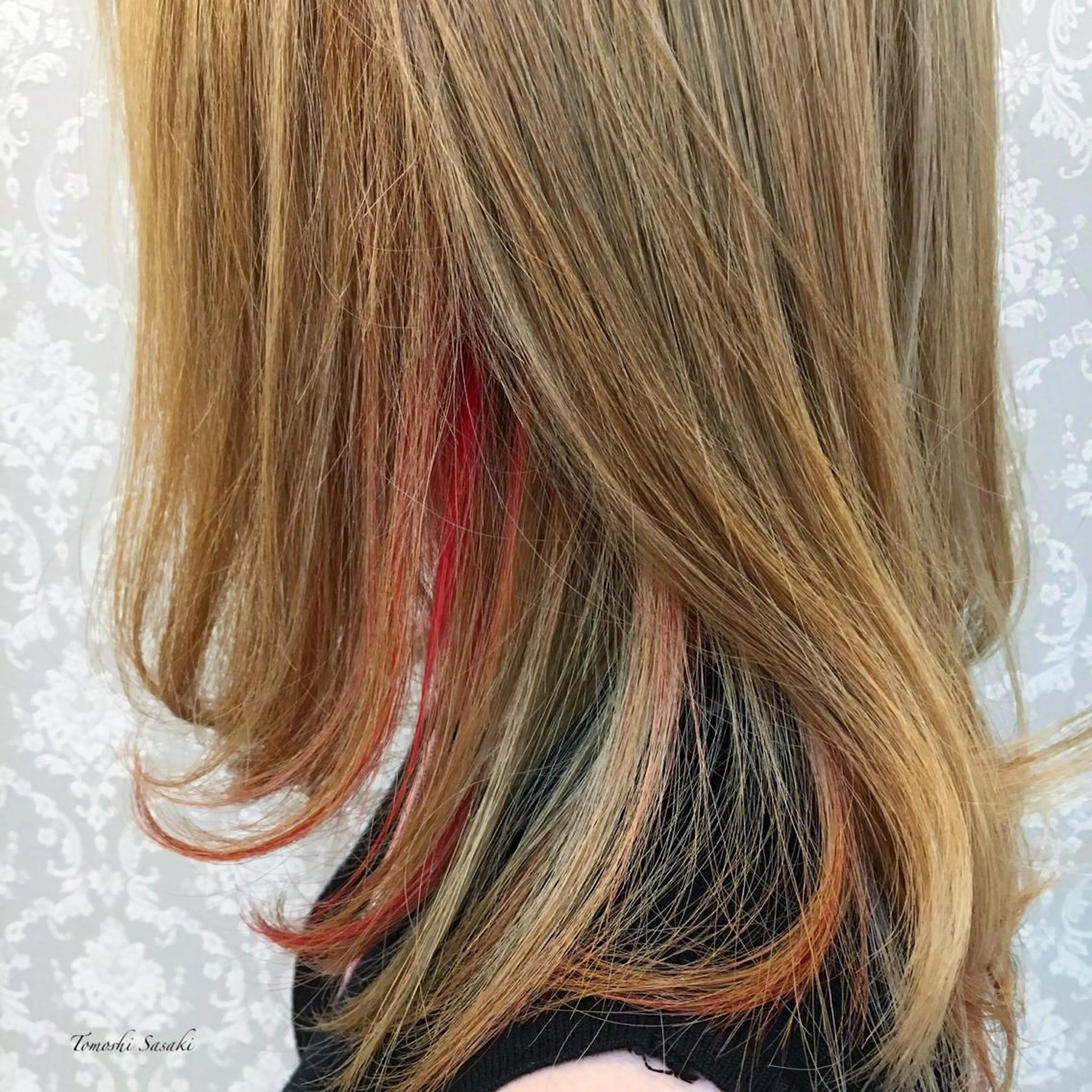 カラー インナーカラー ピンクカラー ササキ トモシのヘアスタイル