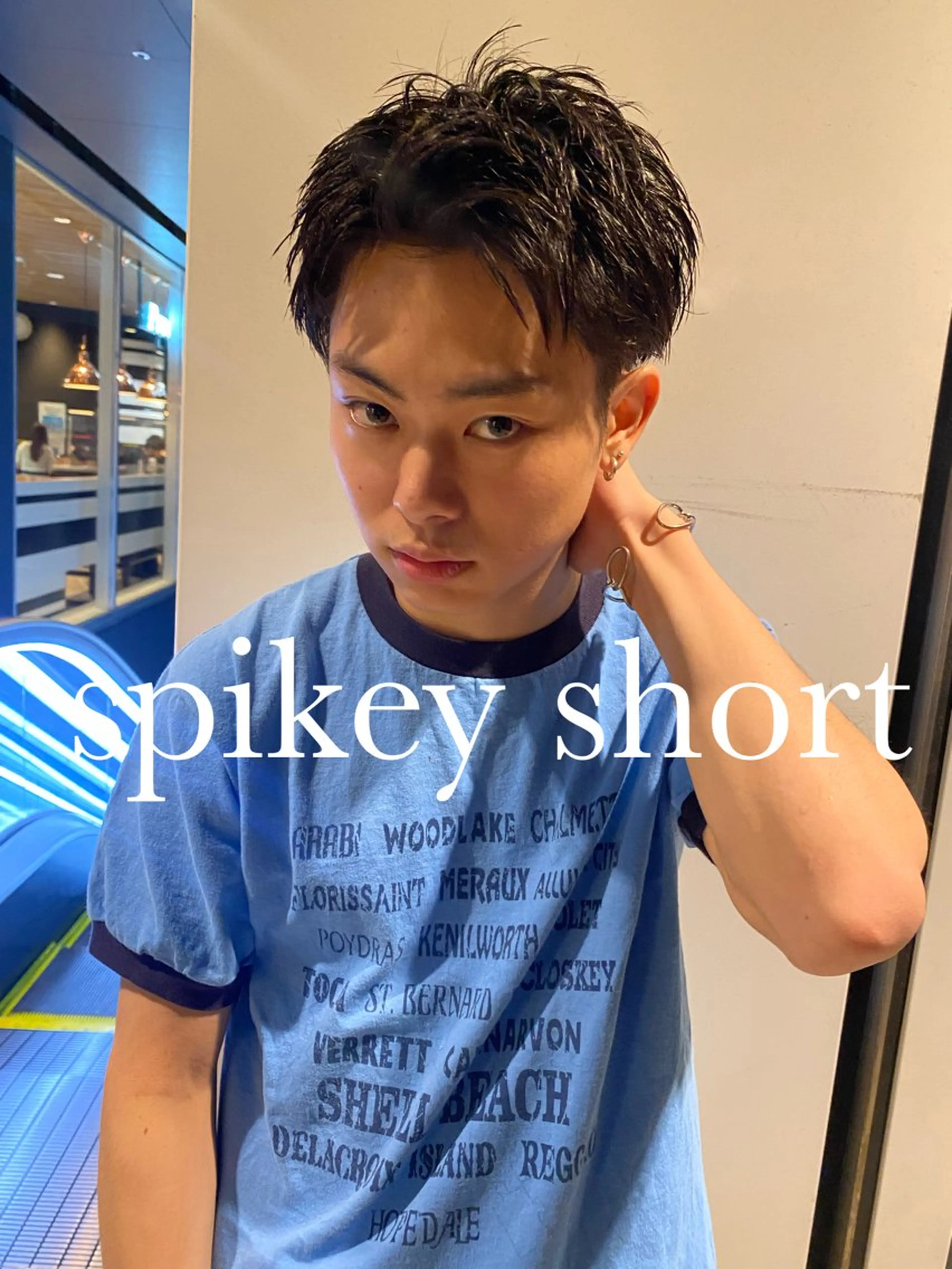 ショート パーマ メンズ メンズブリーチ センターパート メンズハイライト メンズインナーカラー メンズパーマ カット charme所属・💈メンズ特化美容師 ✂︎伊藤大輝💈のヘアスタイル