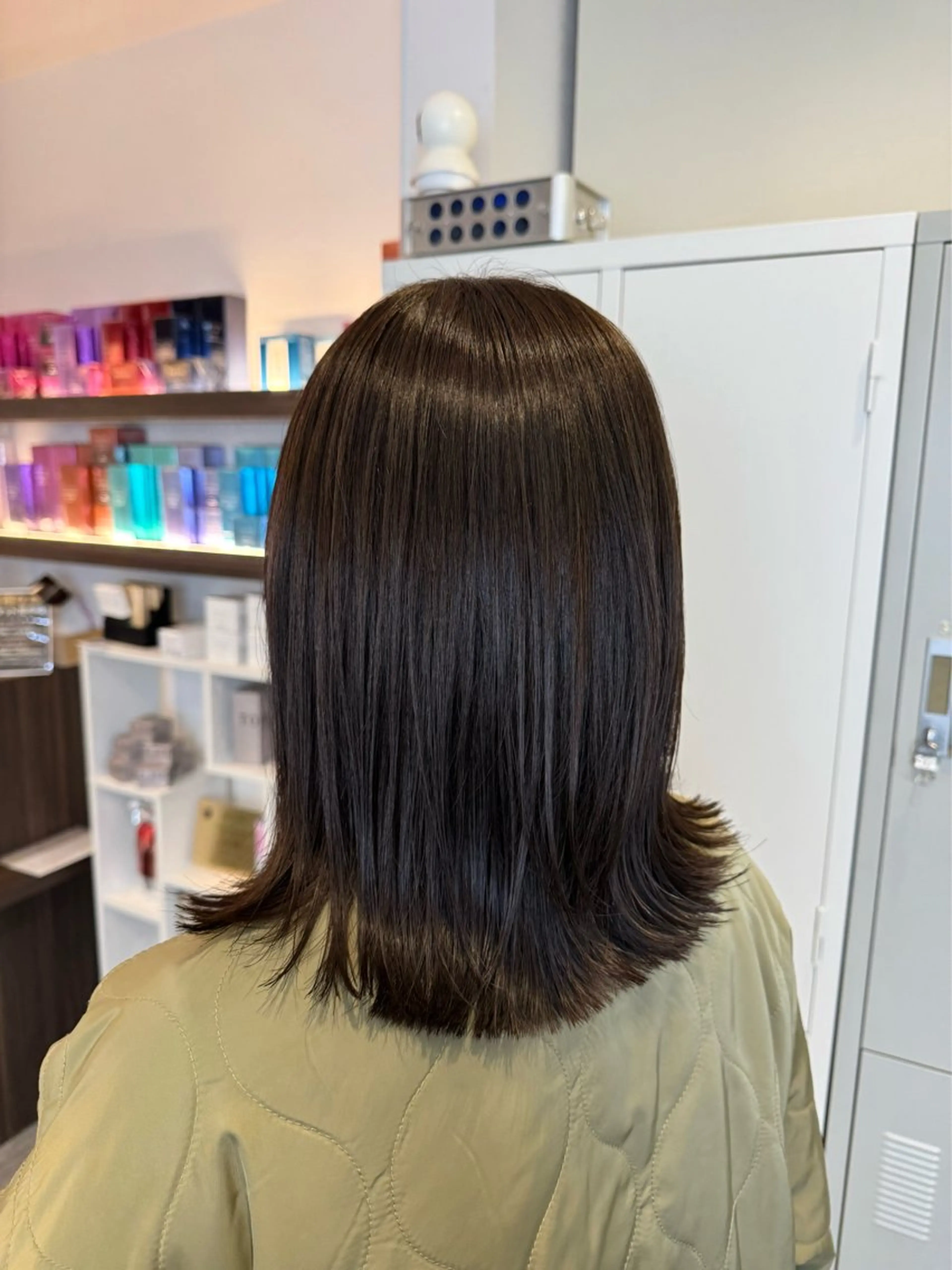 ミディアム カラー 透明感カラー Grandoll Luxe所属・大神 鈴夏のヘアスタイル