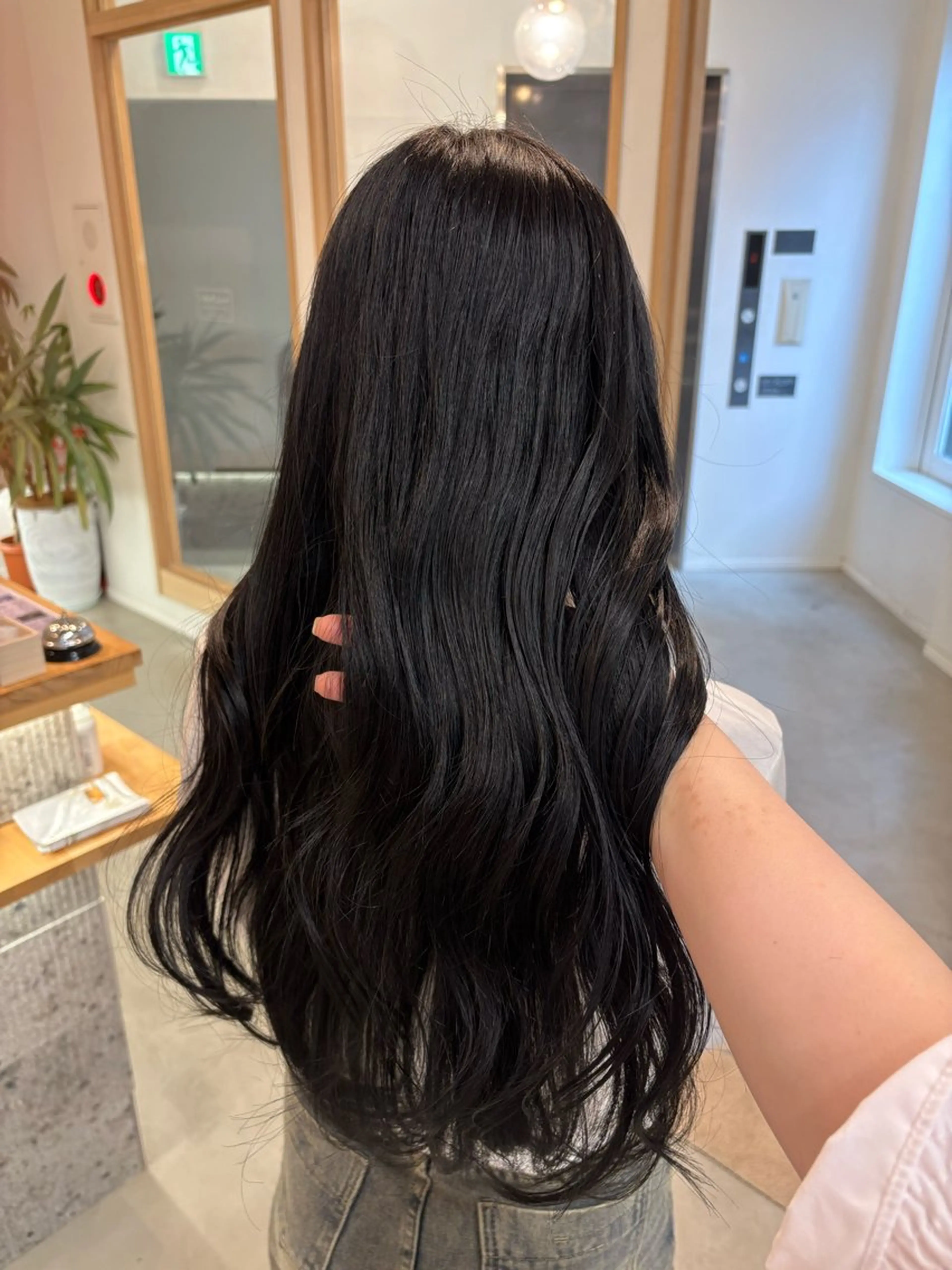 ロング カット ヘアカラー トリートメント sanae /透明感カラーのヘアスタイル